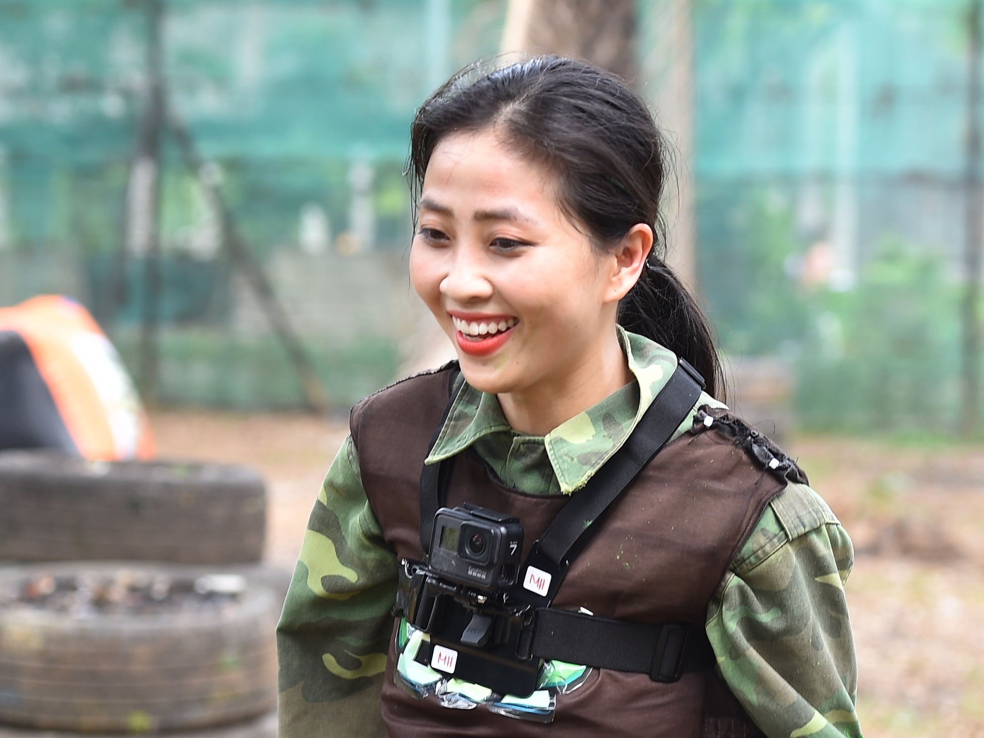 MC Lieu Ha Trinh, ViruSs va 30 streamer du ngay hoi ban sung son hinh anh