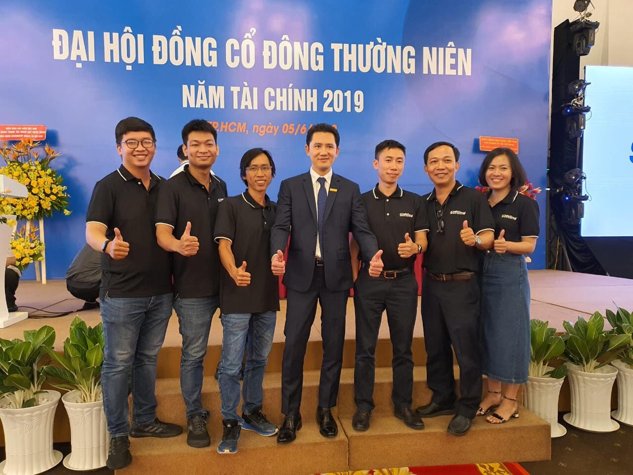 hop truc tuyen anh 3