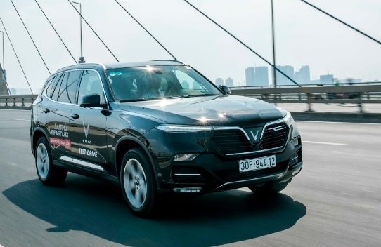 Vi sao nen mua xe VinFast truoc ngay 15/7? hinh anh