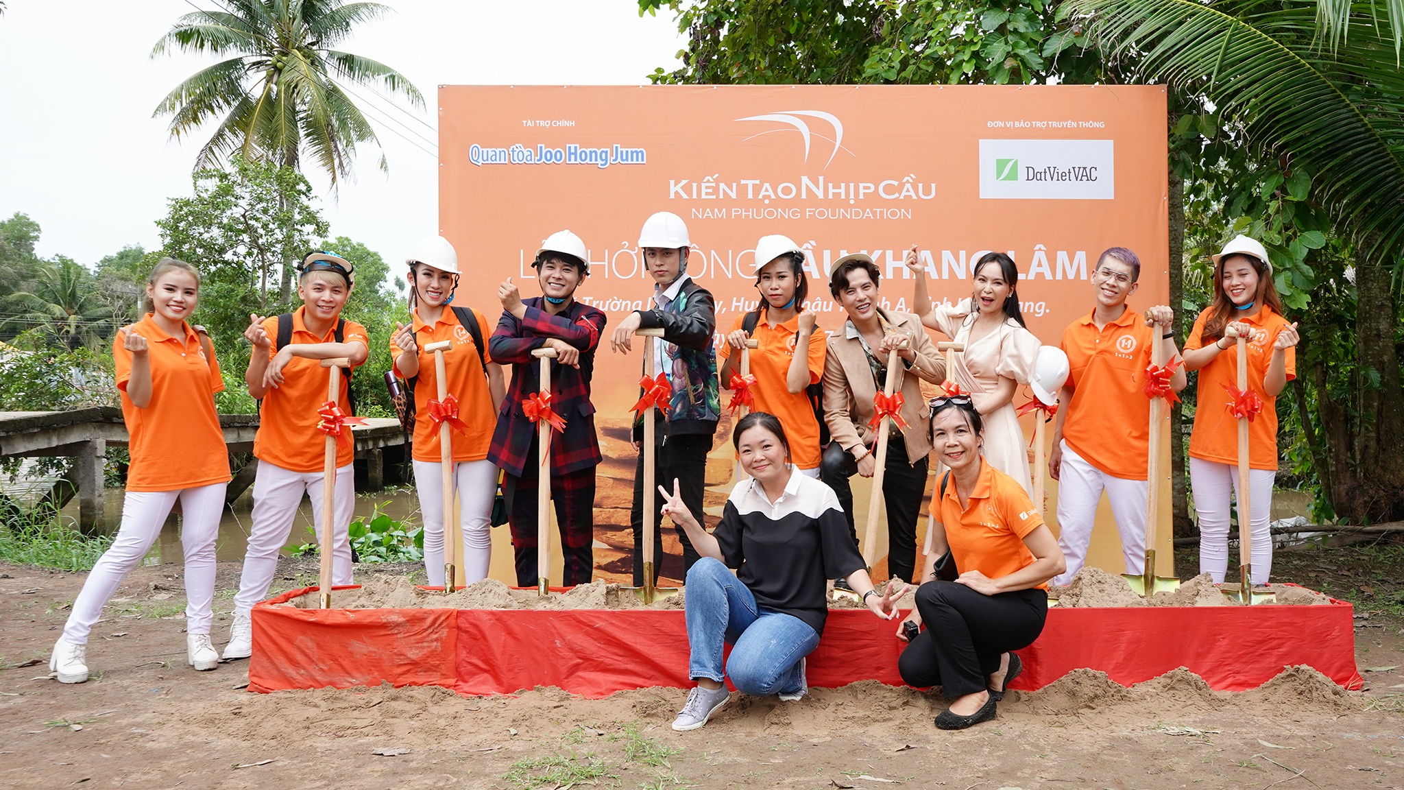 Quy Nam Phuong anh 2