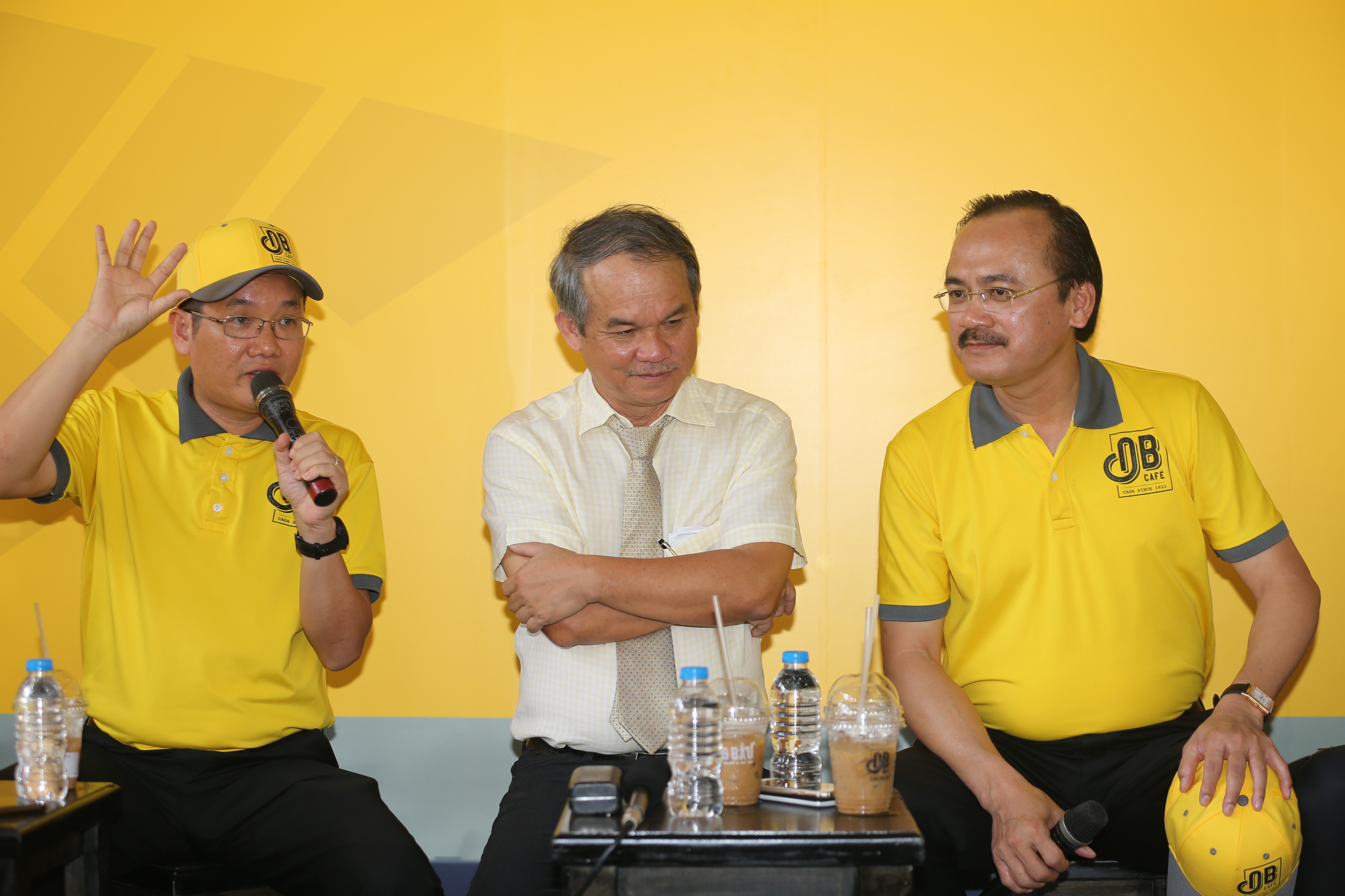 ca phe Ong Bau anh 2