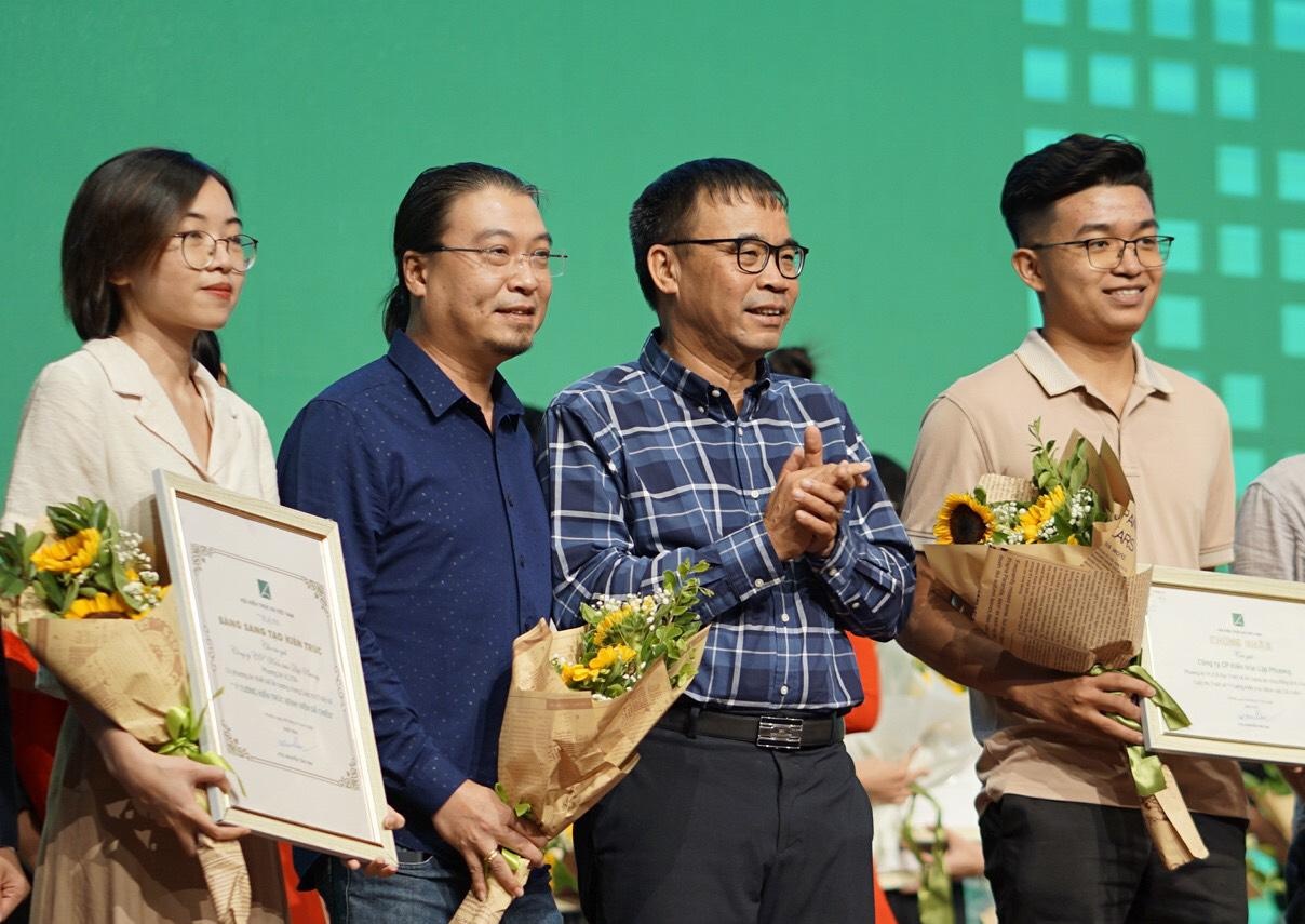 Benh vien da chien anh 3