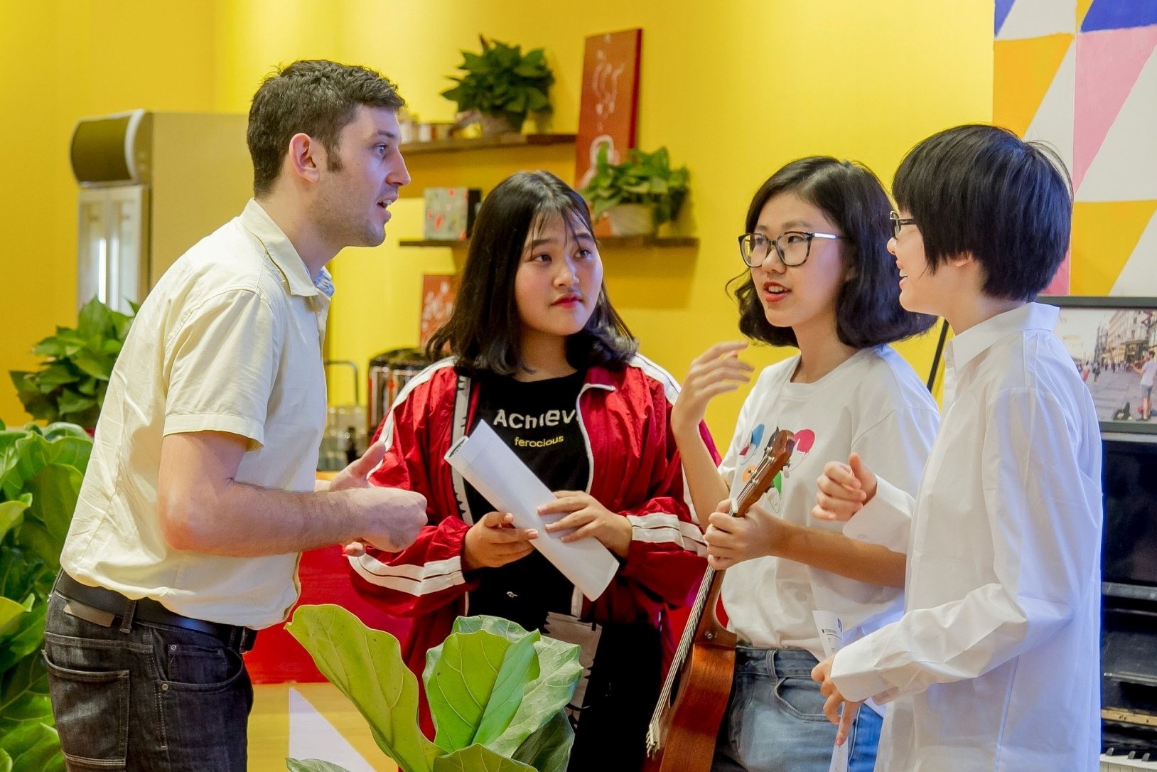 FPT mo 'Phong cho du hoc' cho sinh vien Viet hinh anh