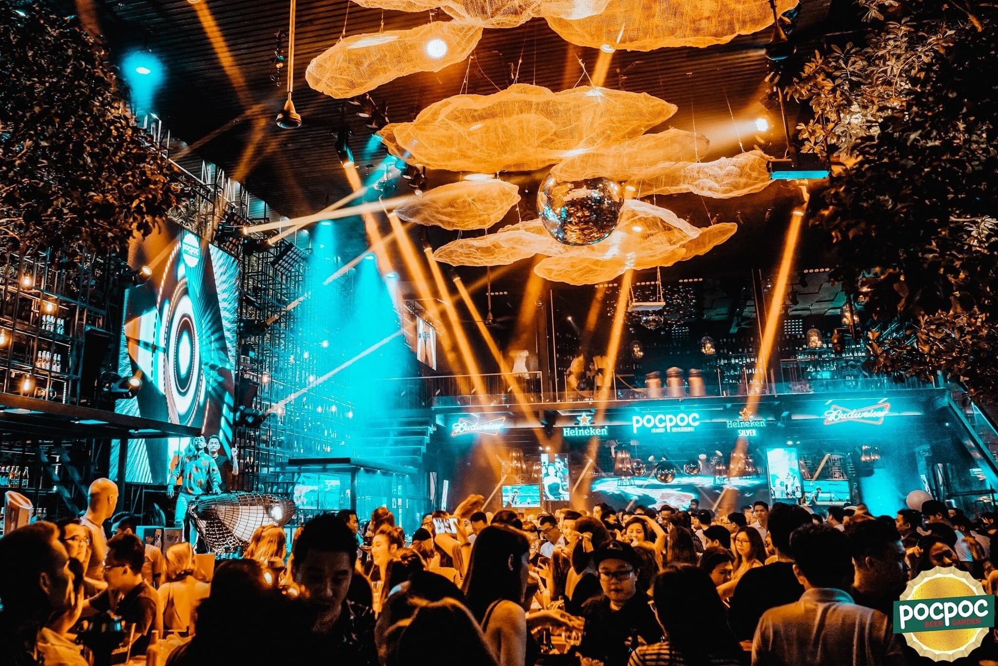 Poc Poc Beer Garden anh 1