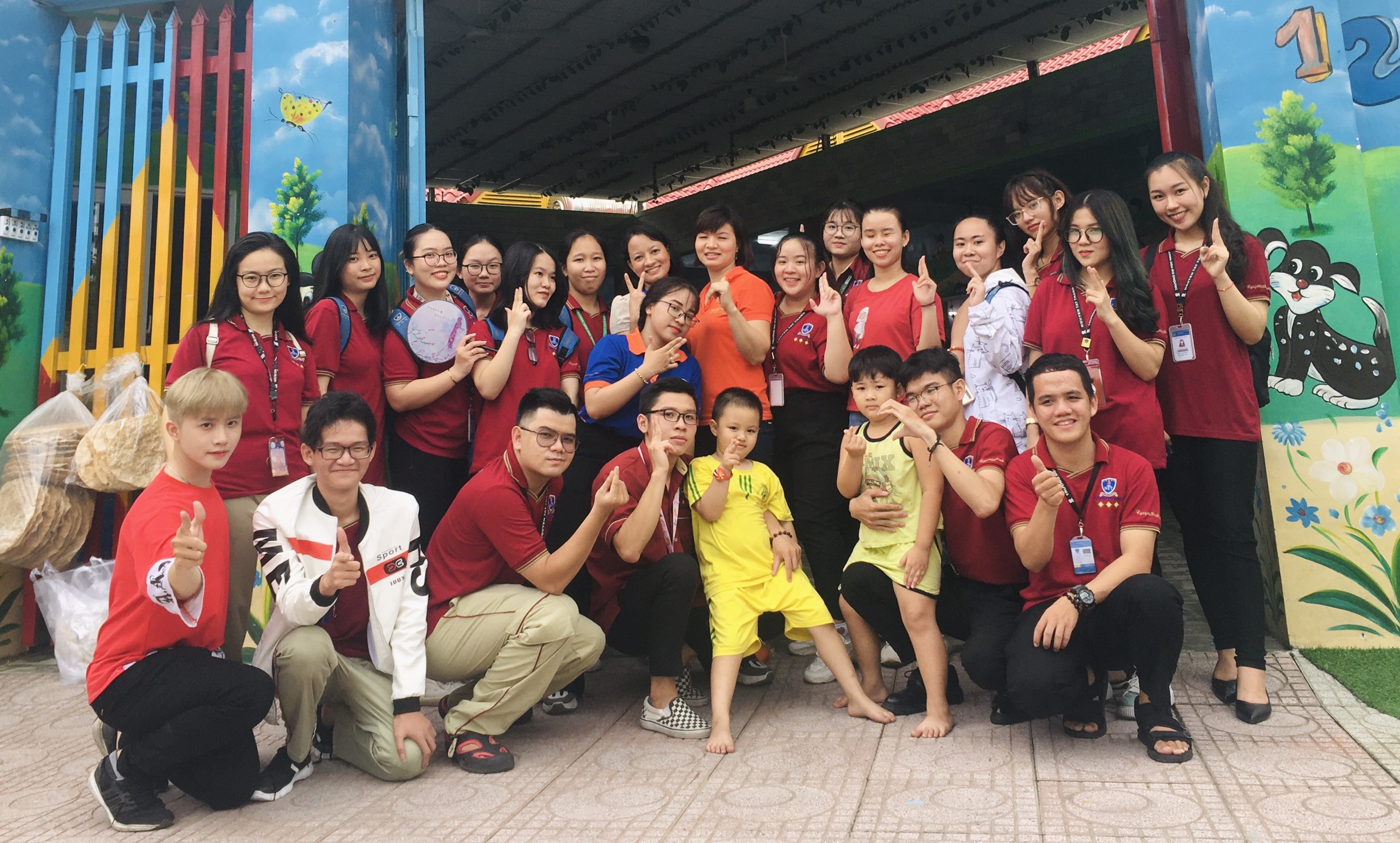 DH Nguyen Tat Thanh dam bao dau ra cho sinh vien nganh Tam ly hoc hinh anh