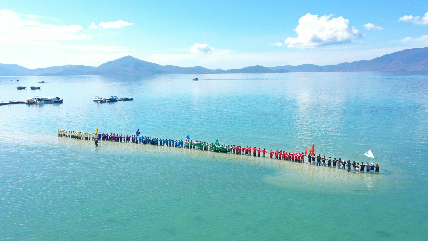 Kham pha hanh trinh caravan dac sac cua Tap doan C.T Group hinh anh