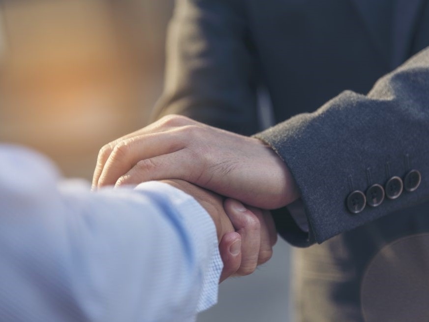 Khach hang Chubb Life duoc chi tra 12 ty dong quyen loi bao hiem hinh anh