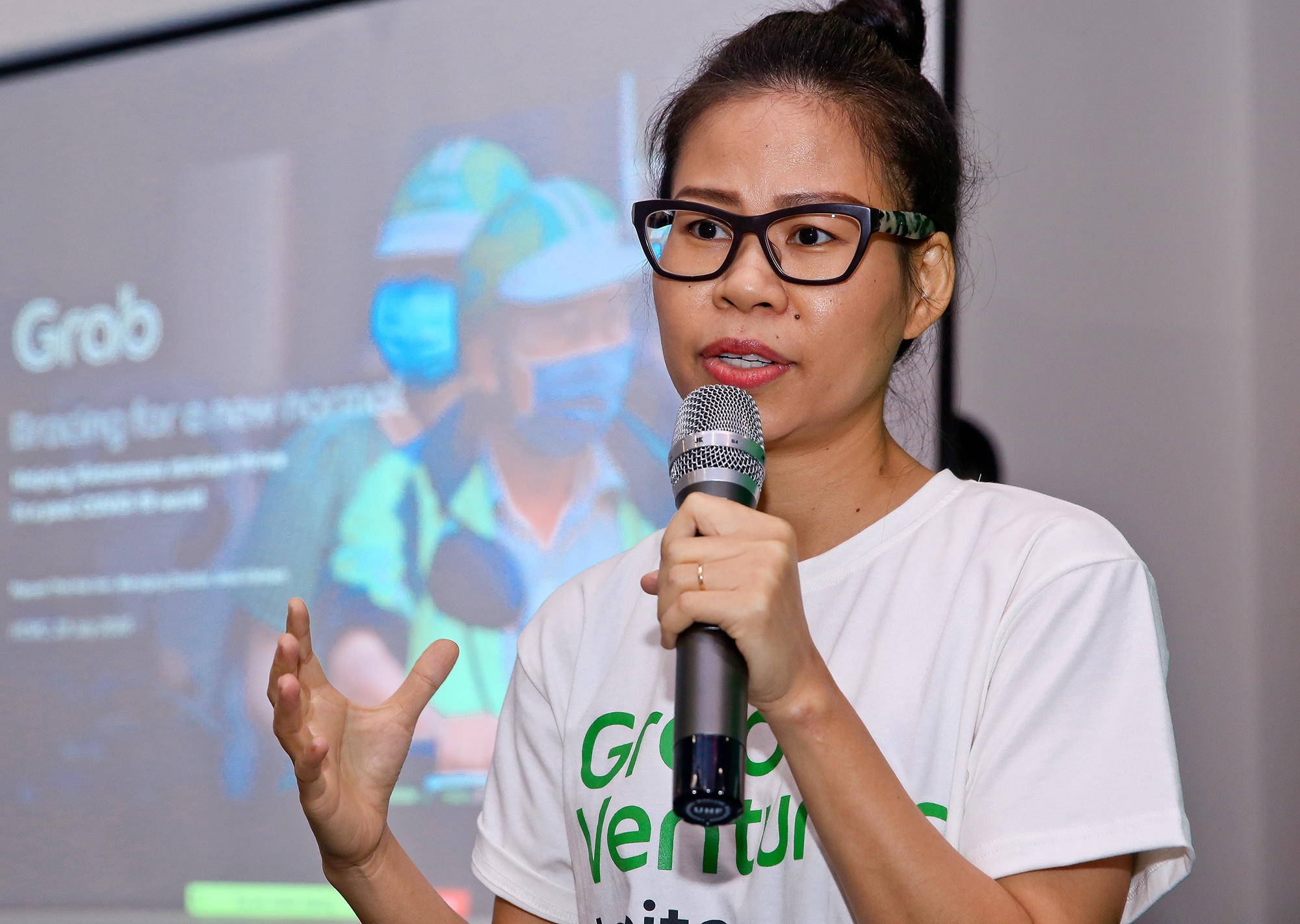 Nang cap tiem luc startup the nao hau Covid-19? hinh anh