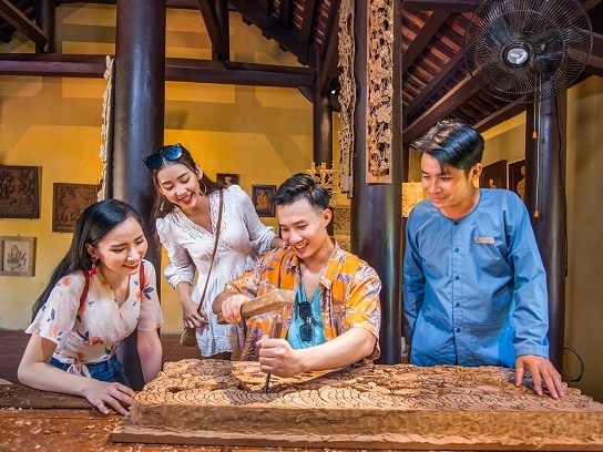 Kham pha 'Hoi An thu nho' da trai nghiem tai VinWonders hinh anh