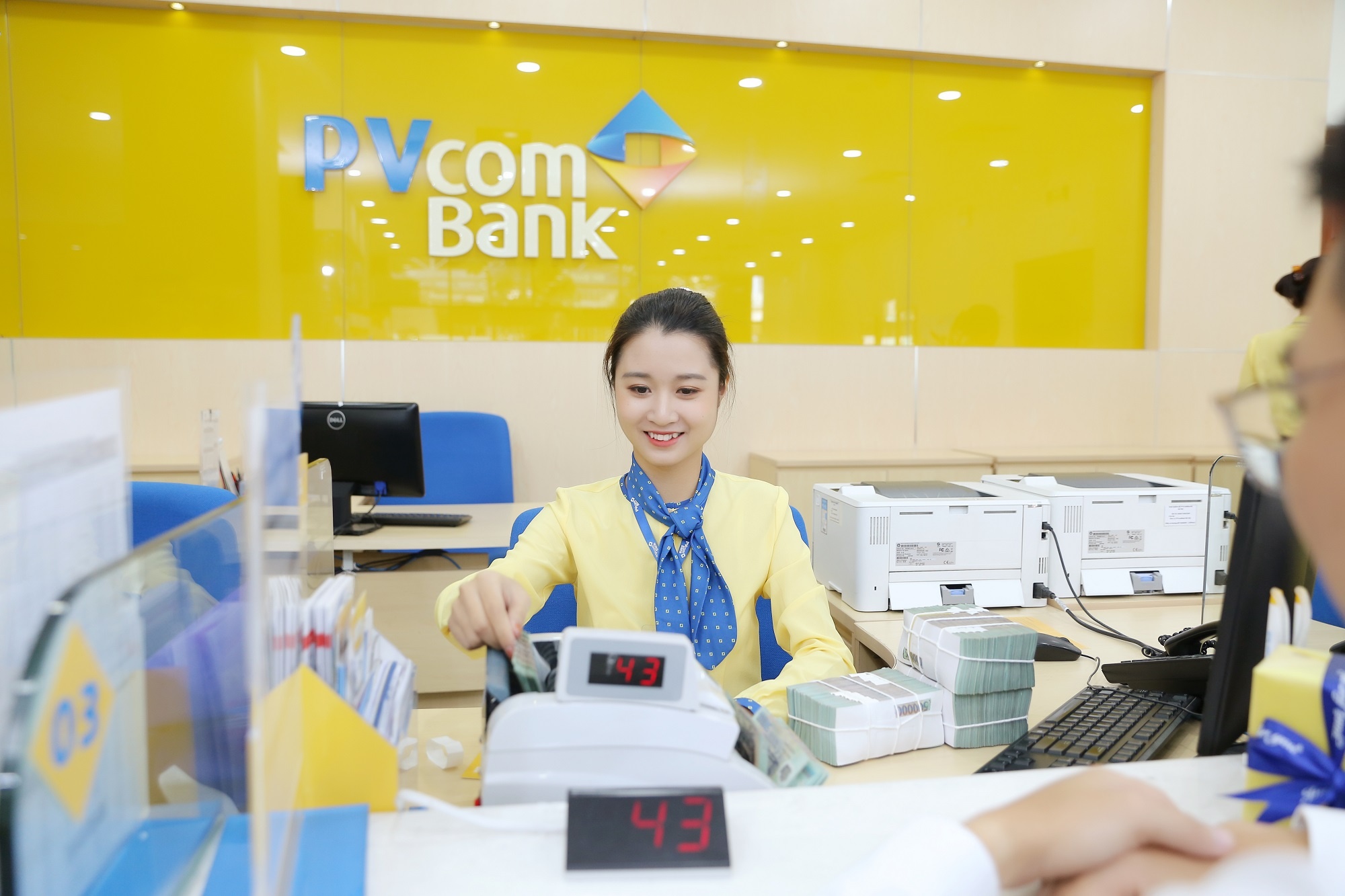 PVcomBank tai tro tron goi du an Ky Co Gateway tai Quy Nhon hinh anh