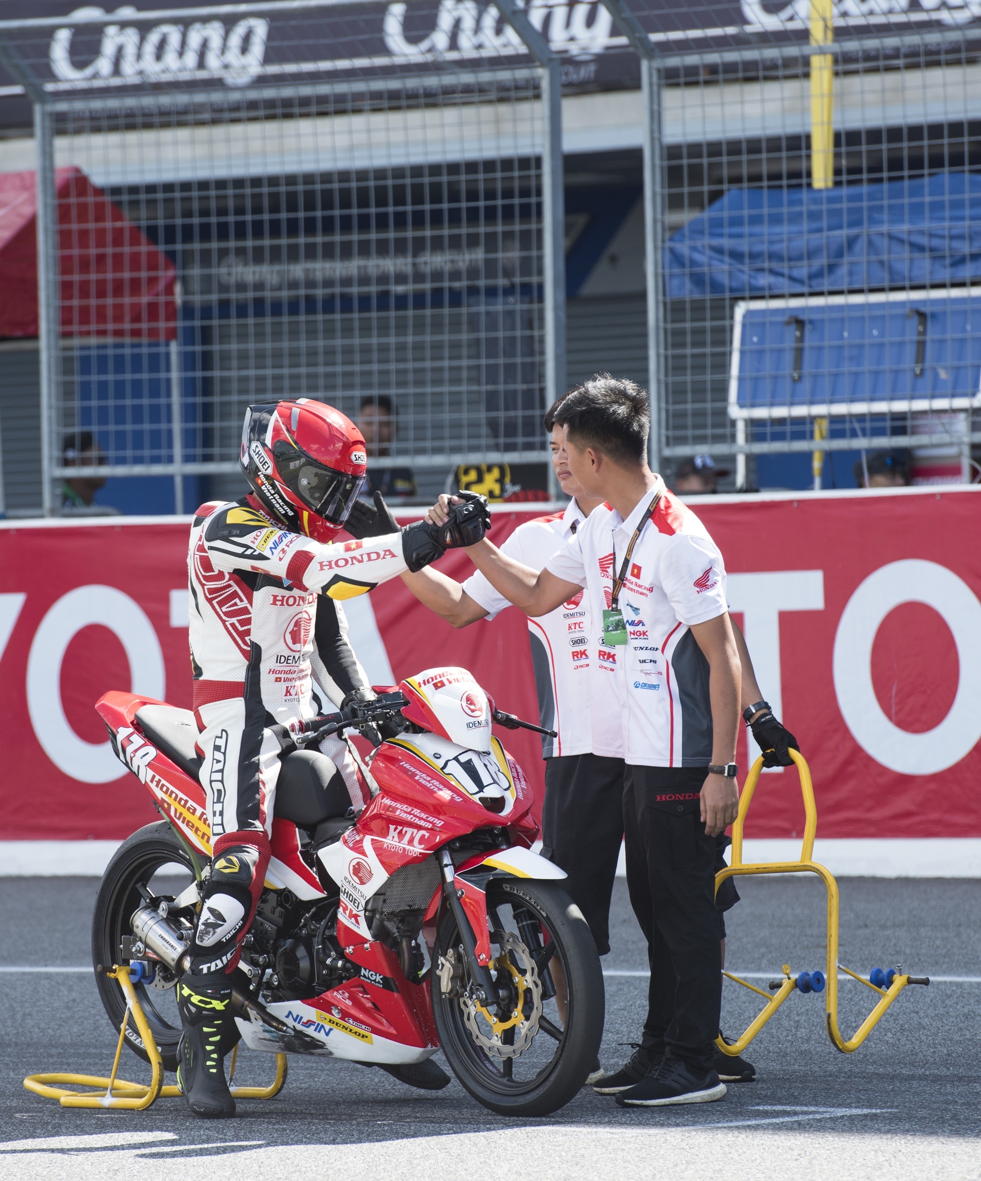 Honda Racing Vietnam anh 2