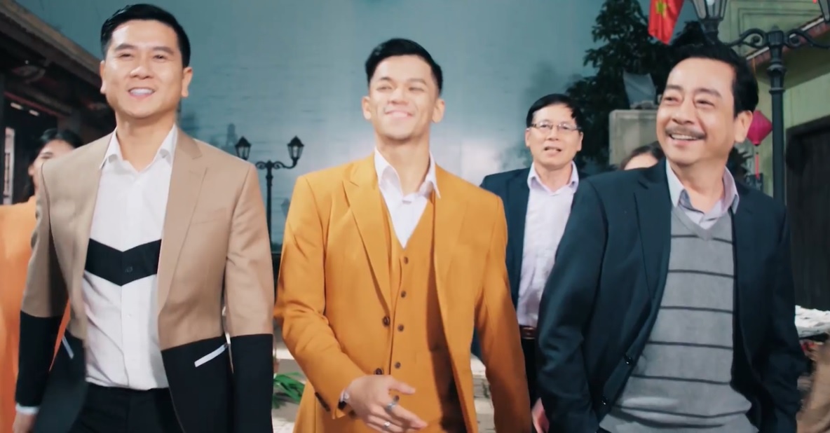 Chien dich 'Toi yeu Bia Ha Noi' thu hut 3 the he nghe si Viet gop mat hinh anh