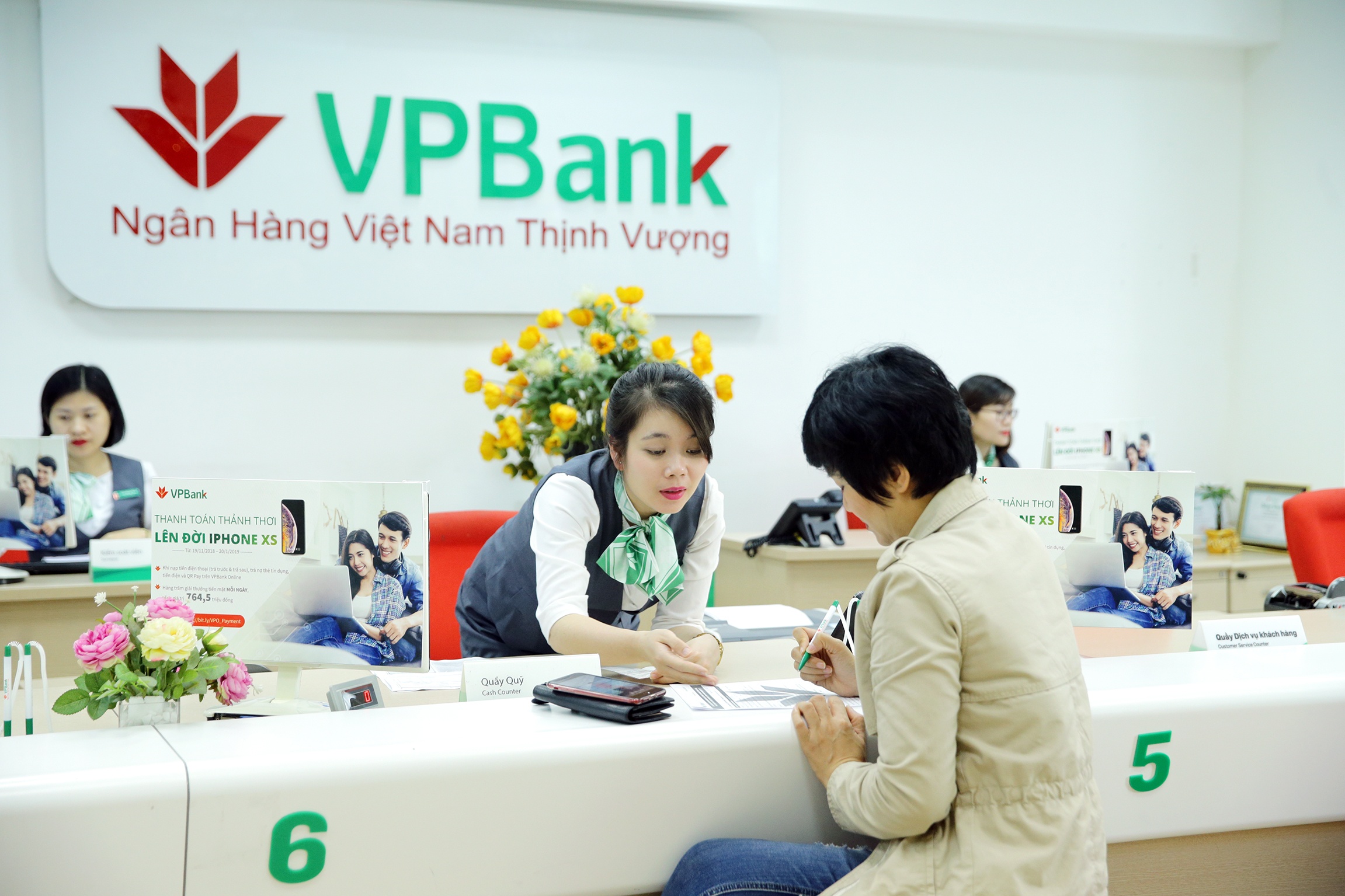 Tai sao VPBank tu tin loi nhuan vuot ke hoach? hinh anh