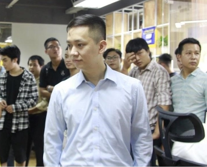 Tu bo cong viec on dinh, 8X no luc tro thanh lap trinh vien hinh anh