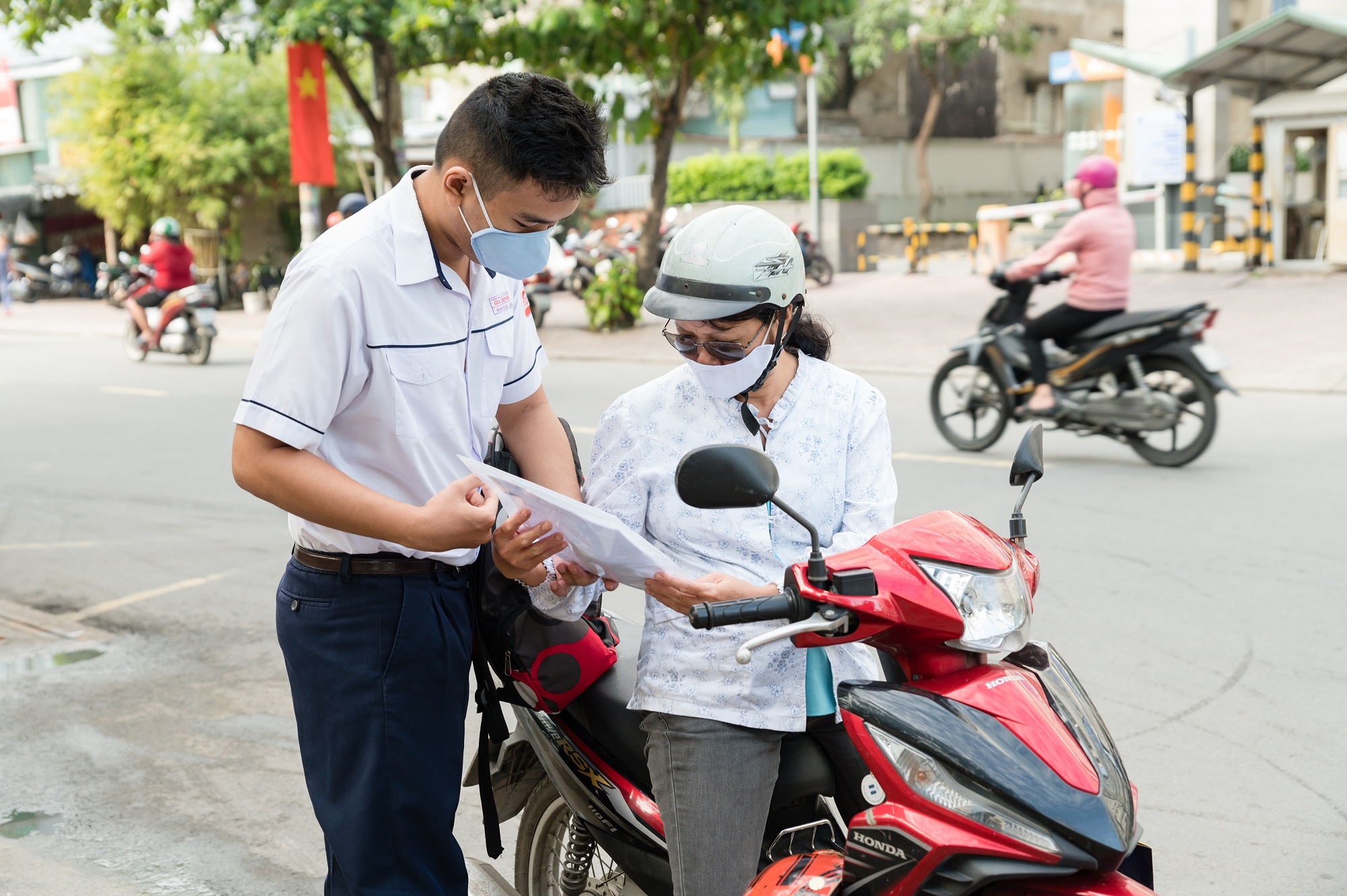 Milo Teen Bua sang,  si tu di thi anh 5