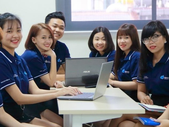 Tot nghiep trung hoc co so co nen di hoc nghe? hinh anh