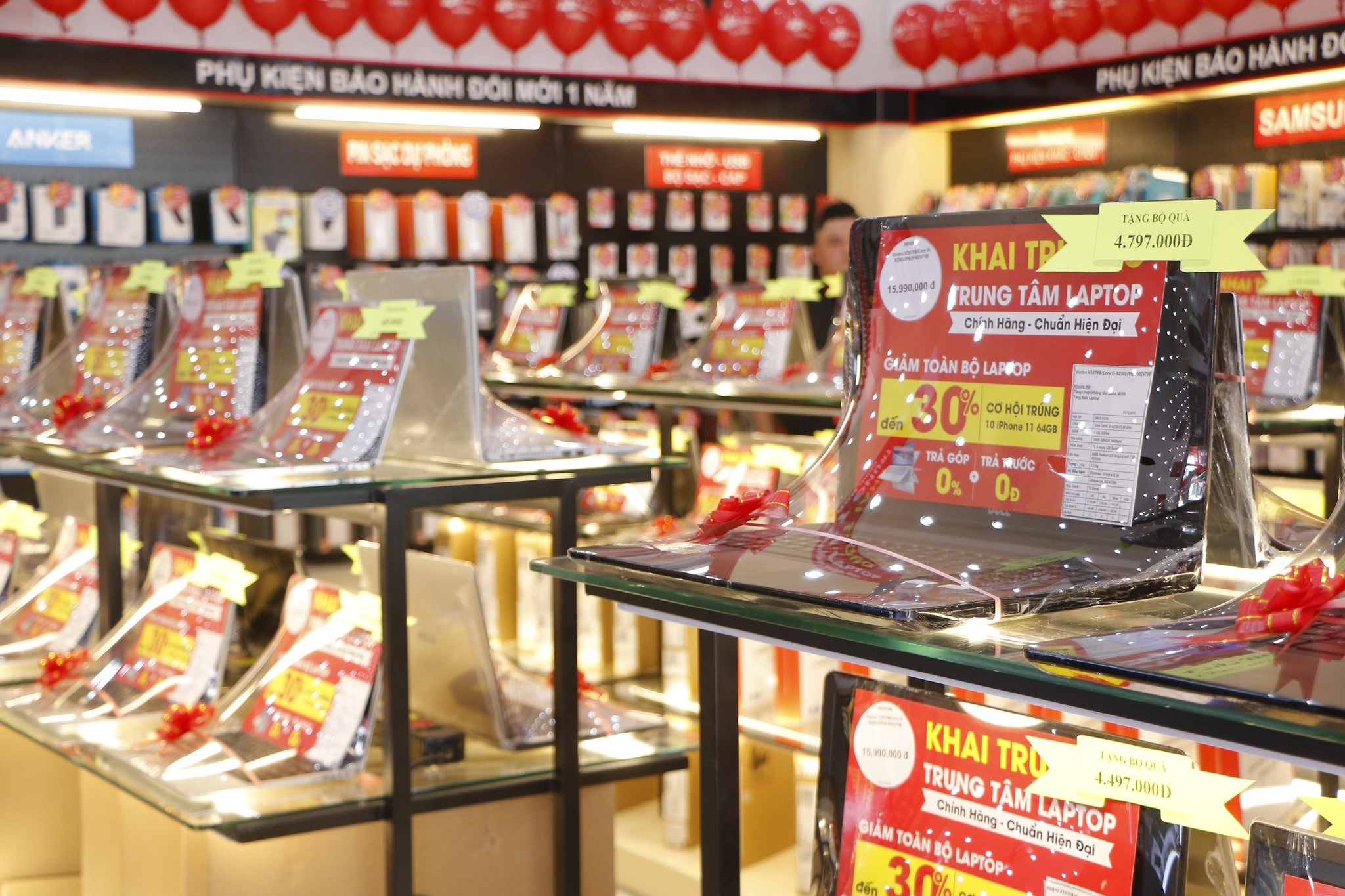 mua hang FPT Shop online anh 2