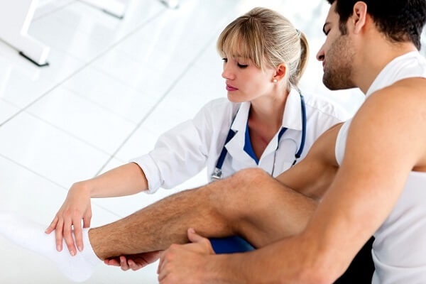 ghe massage chan anh 4