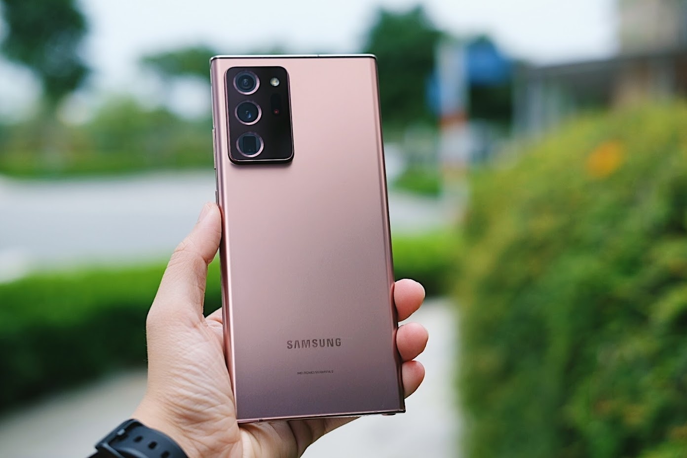 Dau la thoi diem tot de len doi Galaxy Note20? hinh anh