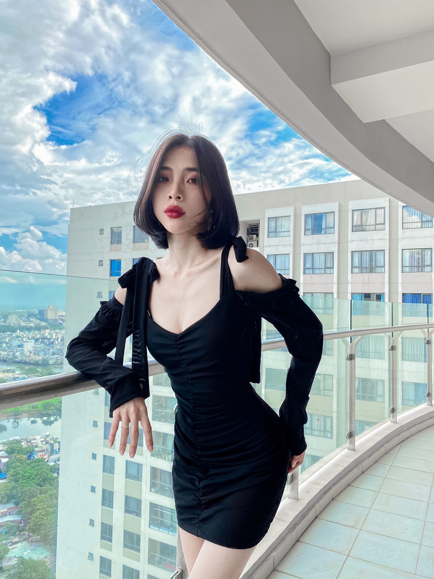 Yoona F&C anh 5