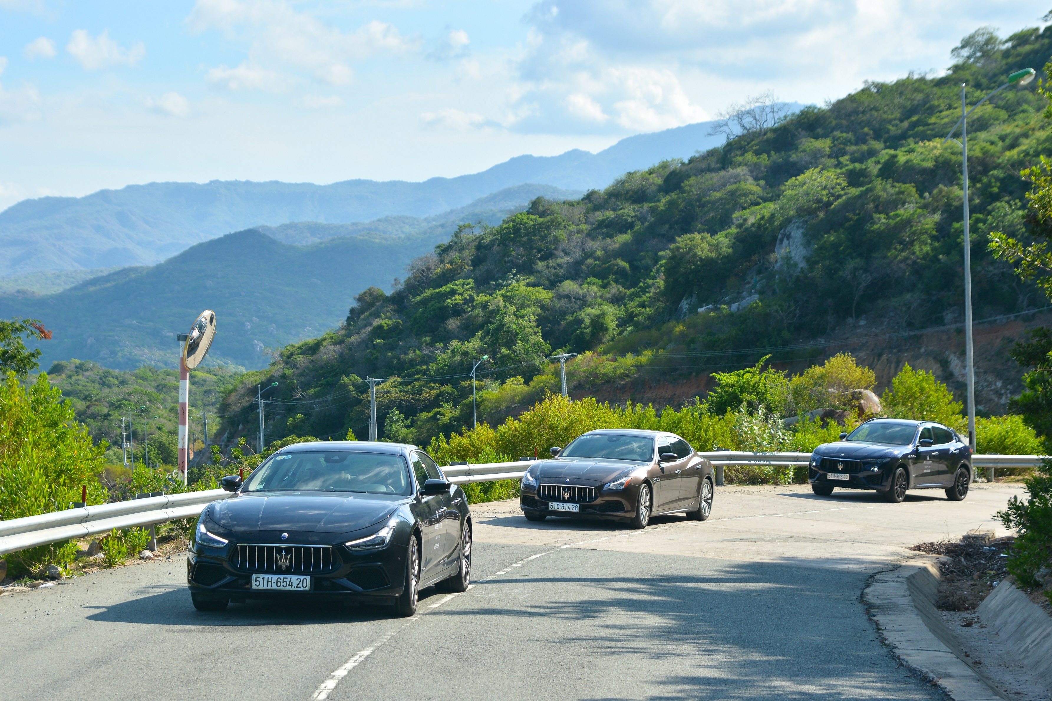 Ghibli, Quattroporte và Levante ảnh 1 Ghibli, Quattroporte va Levante anh 1