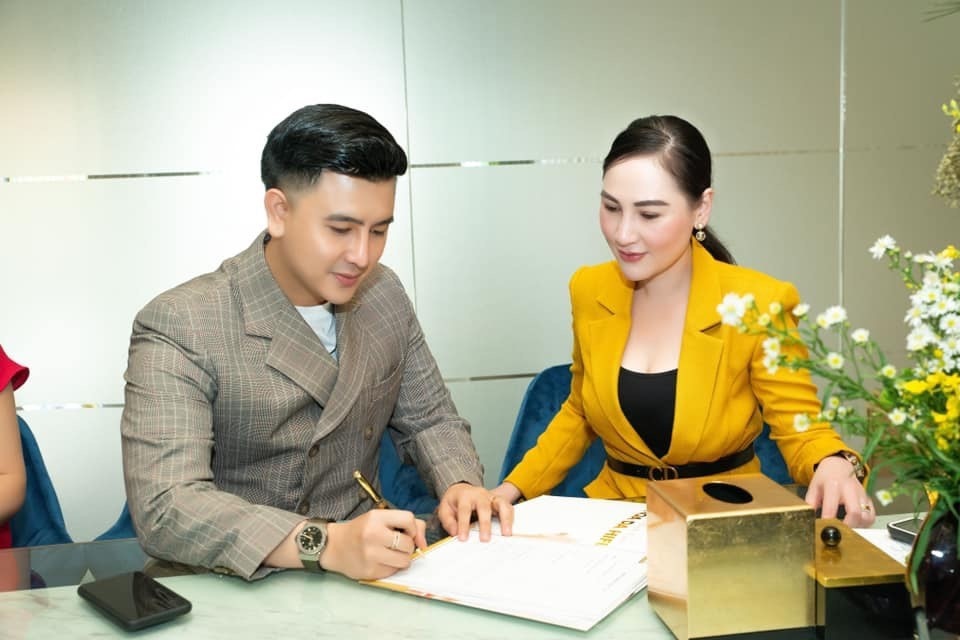 Tap doan C'vin anh 2