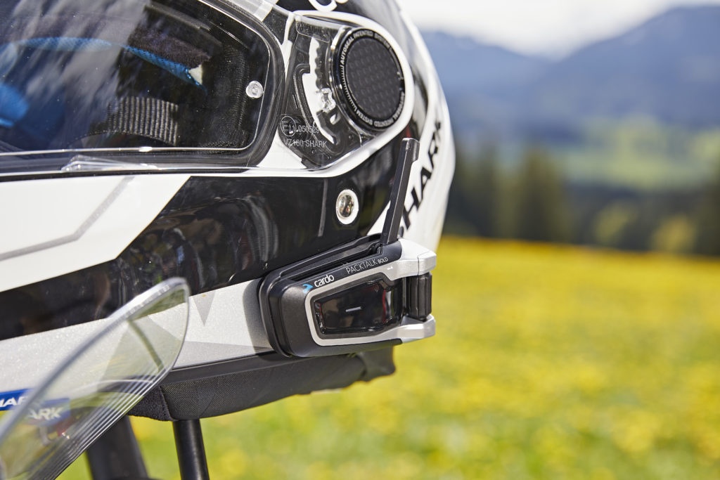 HT Camera phan phoi tai nghe Cardo chinh hang tai Viet Nam hinh anh