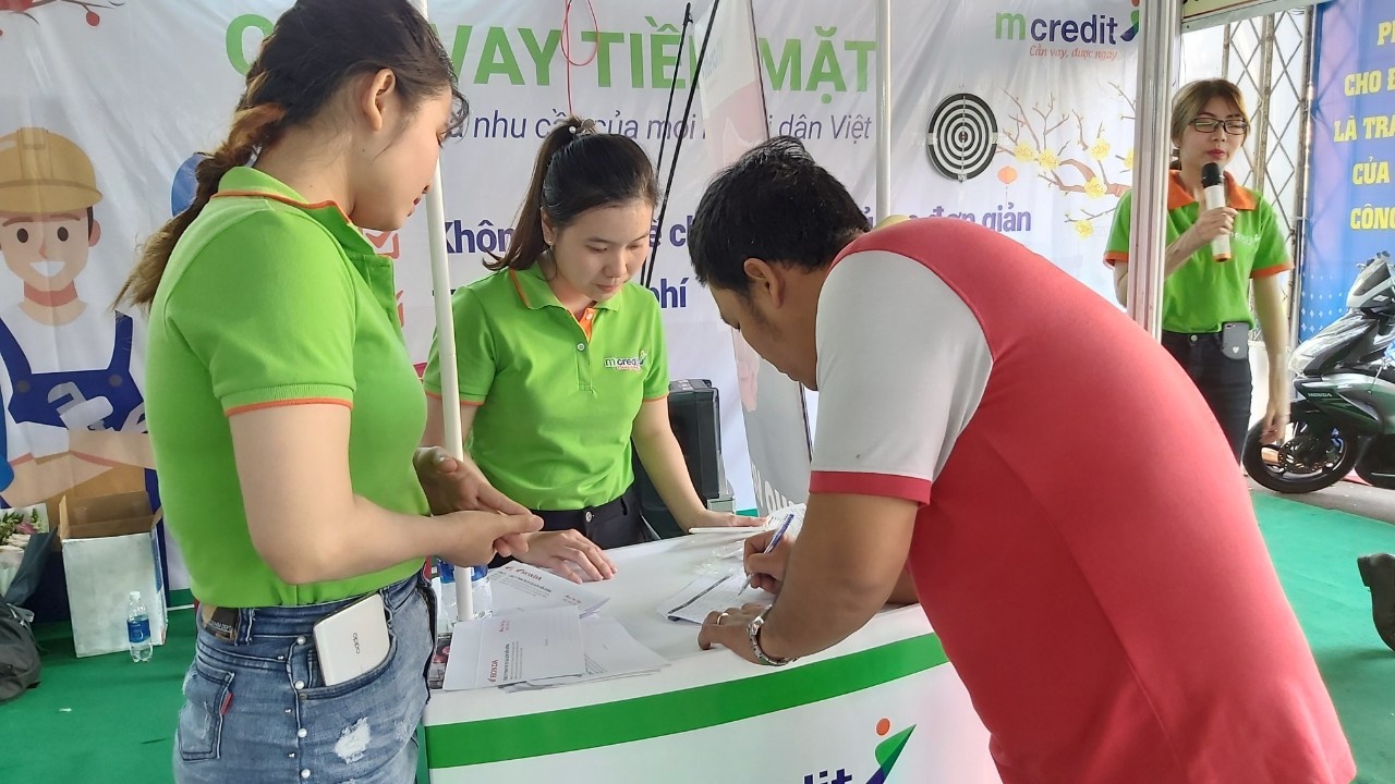 Mcredit ra mat goi vay tin chap lai suat 6,99% hinh anh