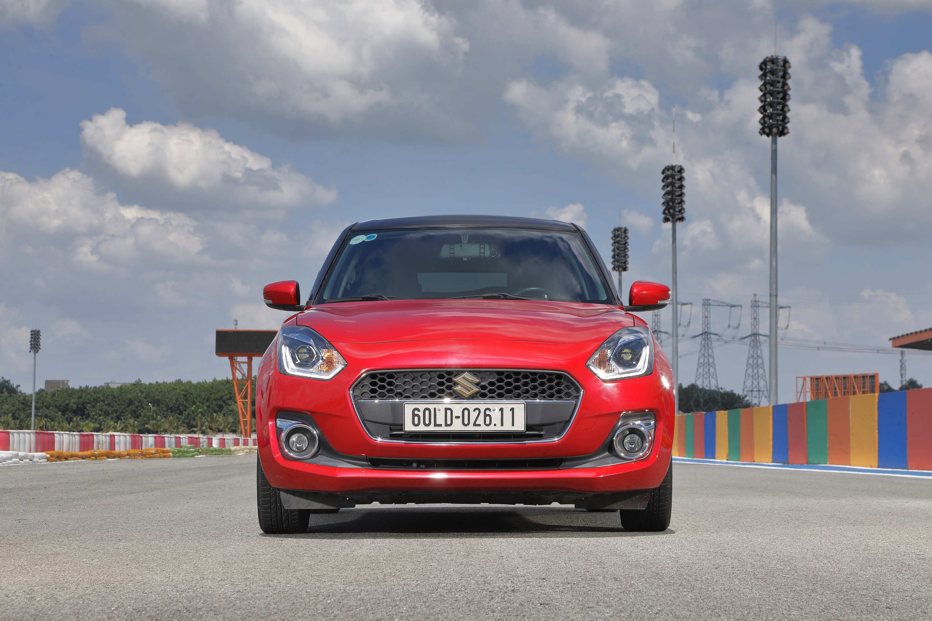 Suzuki Swift - nguon cam hung khac biet cho nguoi tre hinh anh