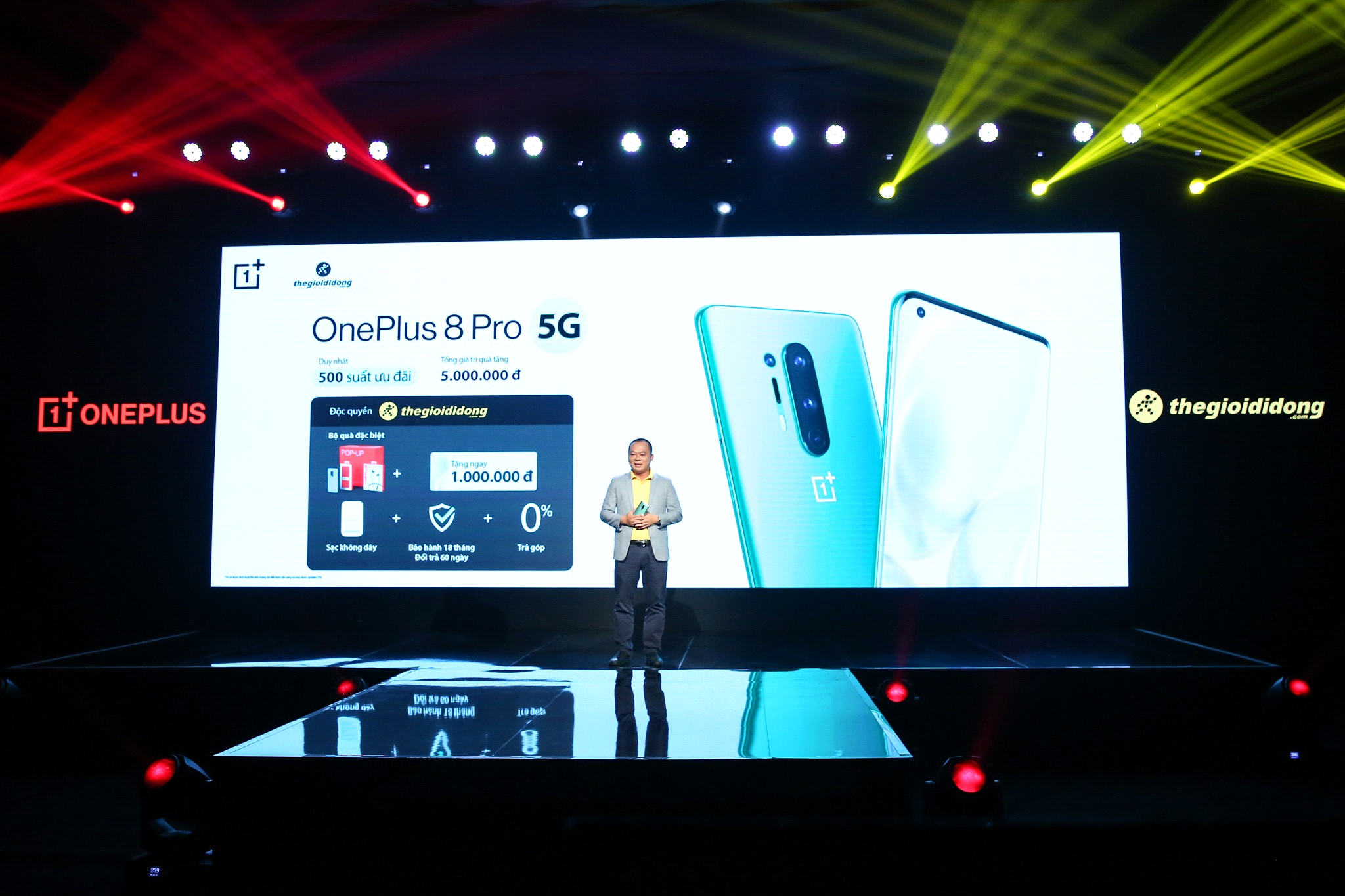 800 smartphone OnePlus ban ra sau 29 phut hinh anh