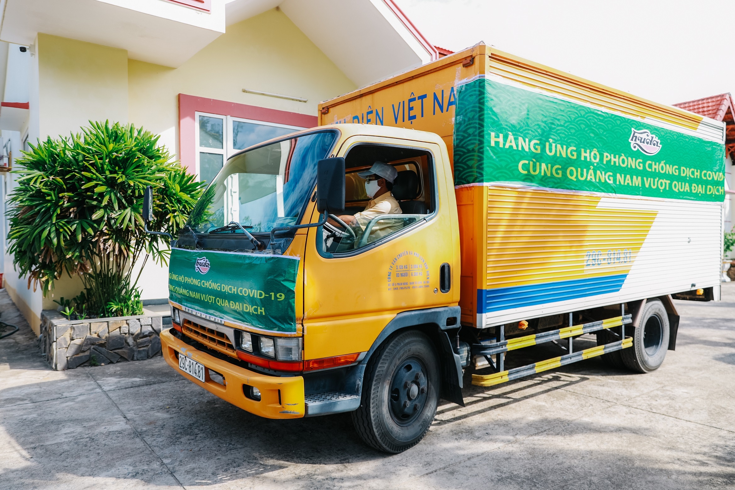 Huda ho tro nguoi dan tai tam dich anh 1