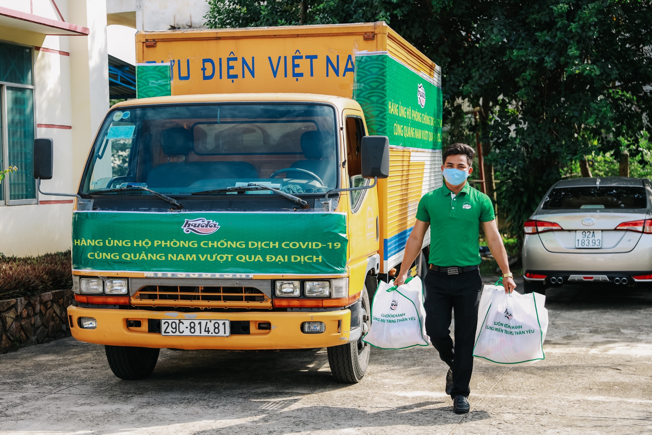 Huda ho tro nguoi dan tai tam dich anh 8