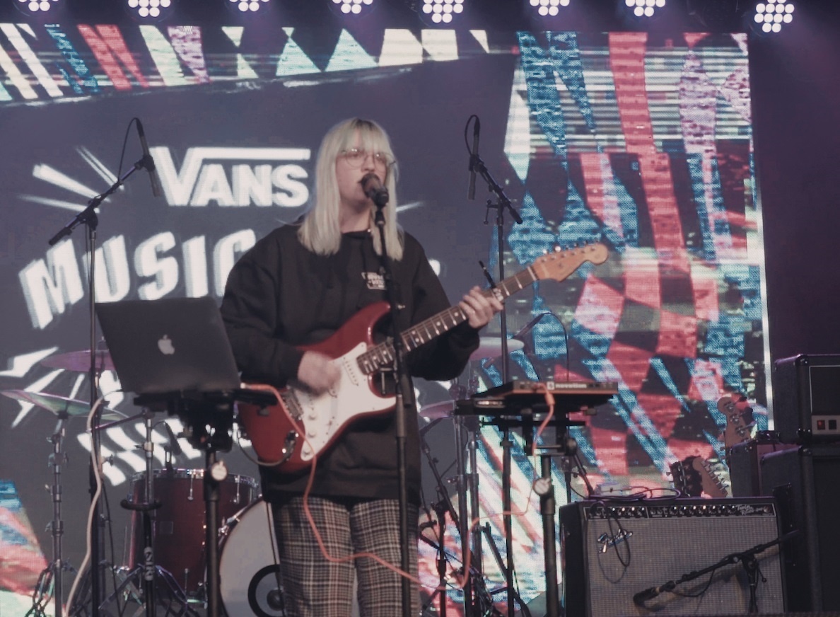 'Vans Musicians Wanted' chieu mo thi sinh Viet Nam hinh anh