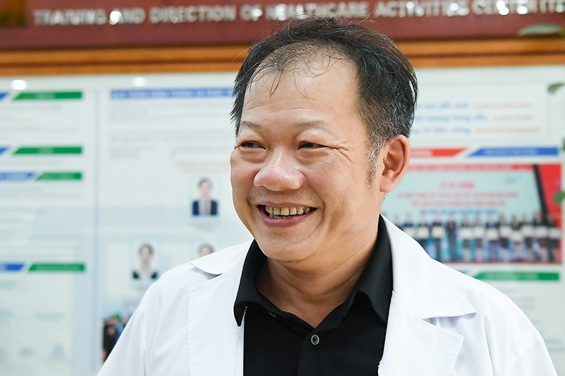 TS.BS Duong Duc Hung: 'He thong Telehealth se phat trien manh' hinh anh