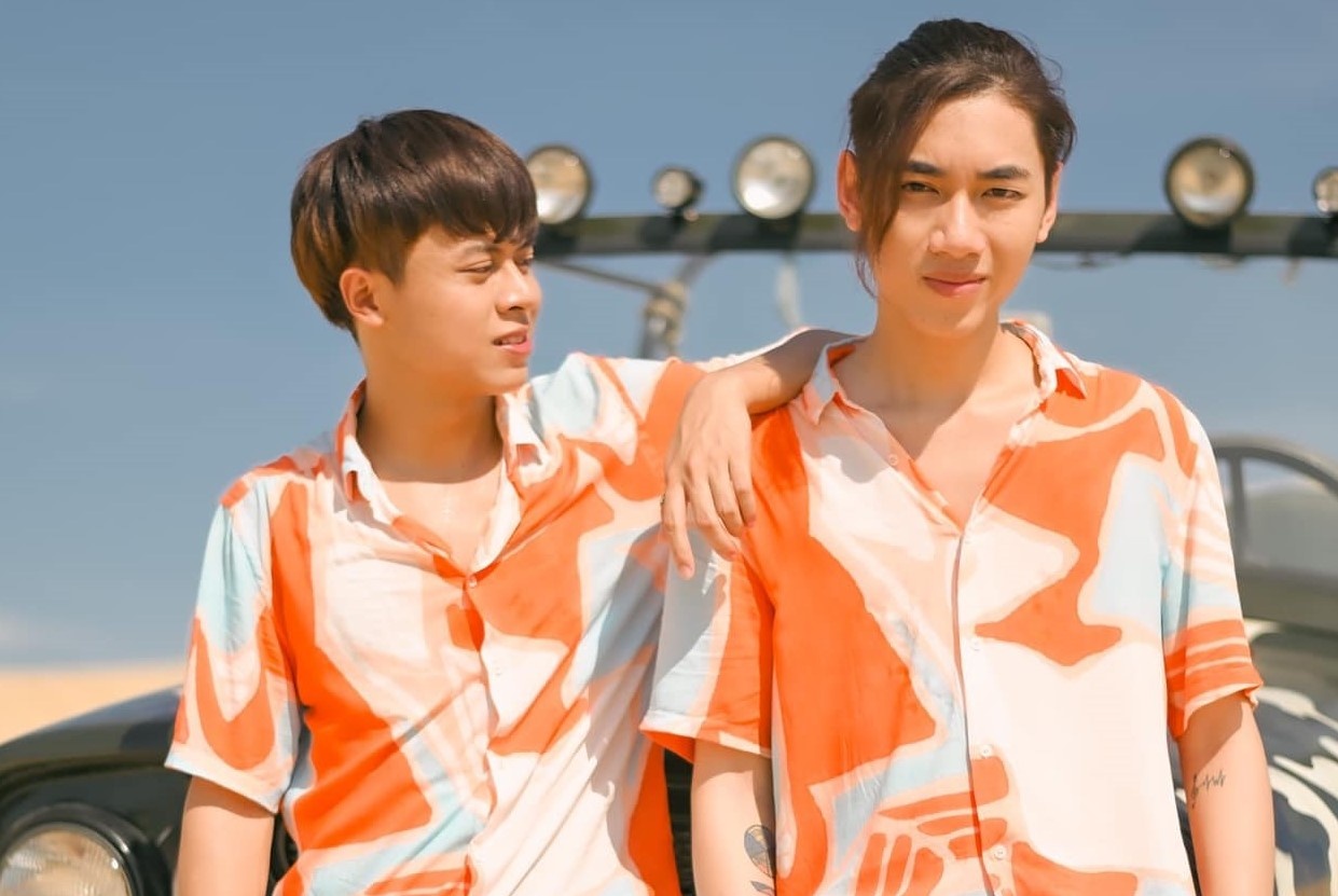 K-ICM va APJ canh tranh top dau #zingchart voi Le Bao Binh hinh anh