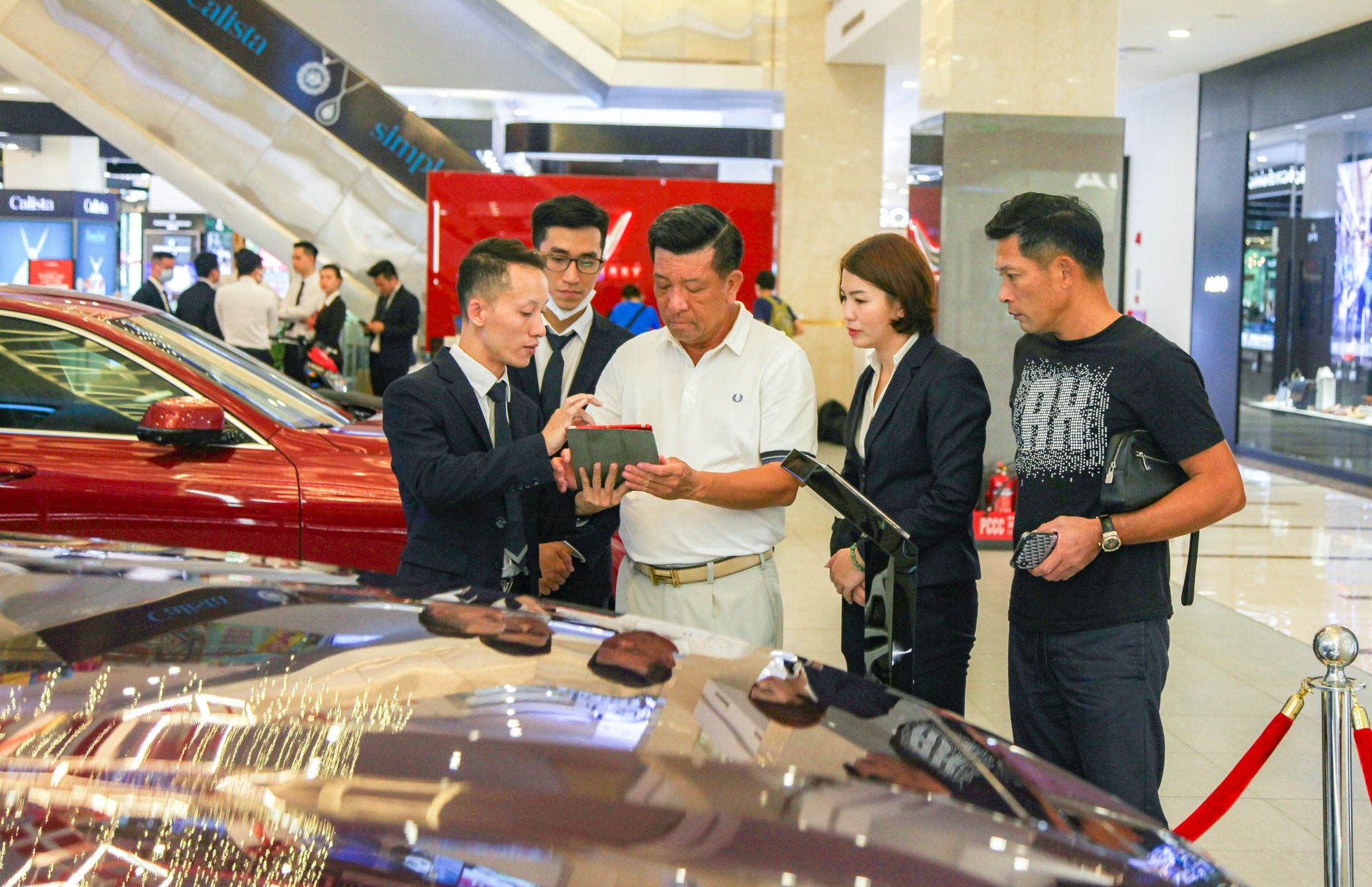VinFast President ảnh 3 VinFast President anh 3