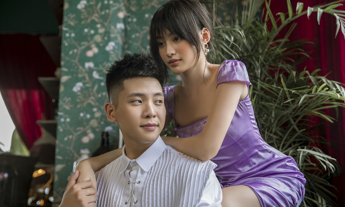 ‘Bong hoa dep nhat’ cua Quan A.P dat top 1 #zingchart sau 5 tieng hinh anh