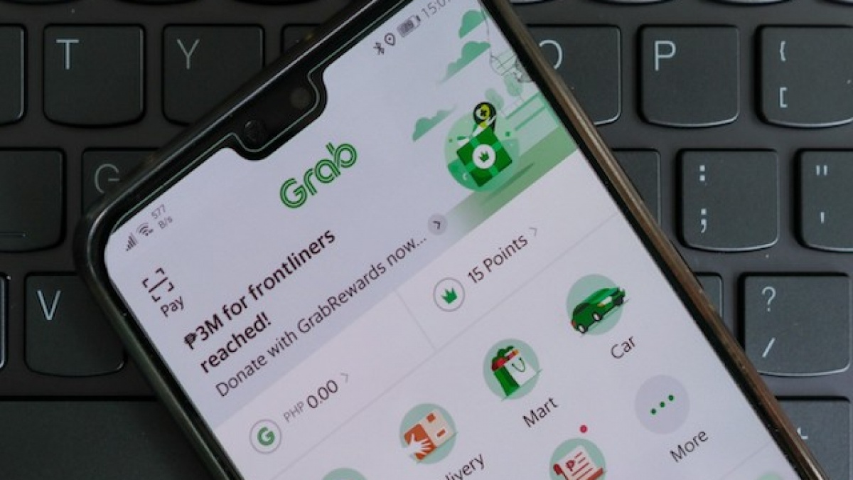 Nguoi dung chuong vi dien tu trong Covid-19 hinh anh