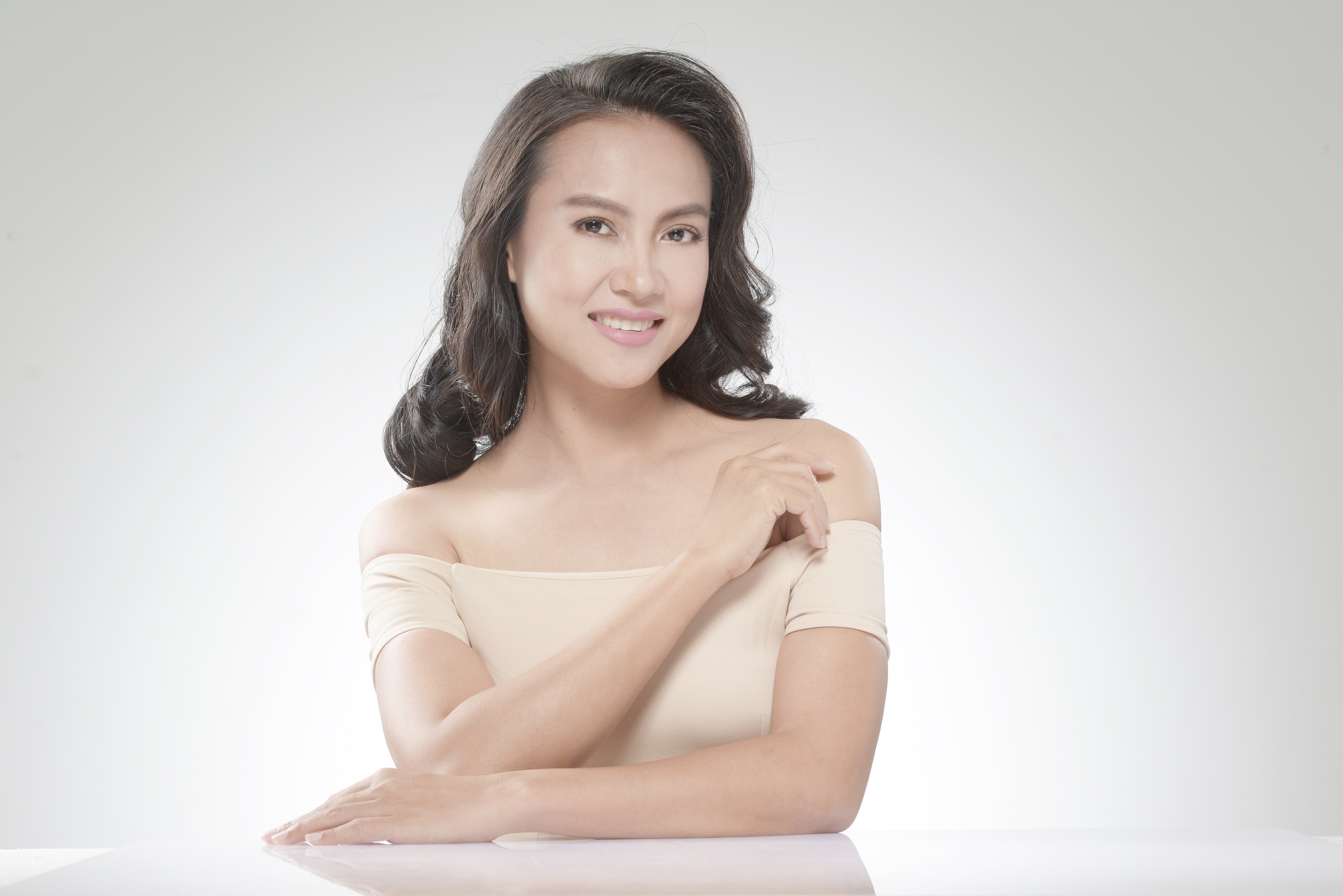 dien vien Nhu Phuc anh 1