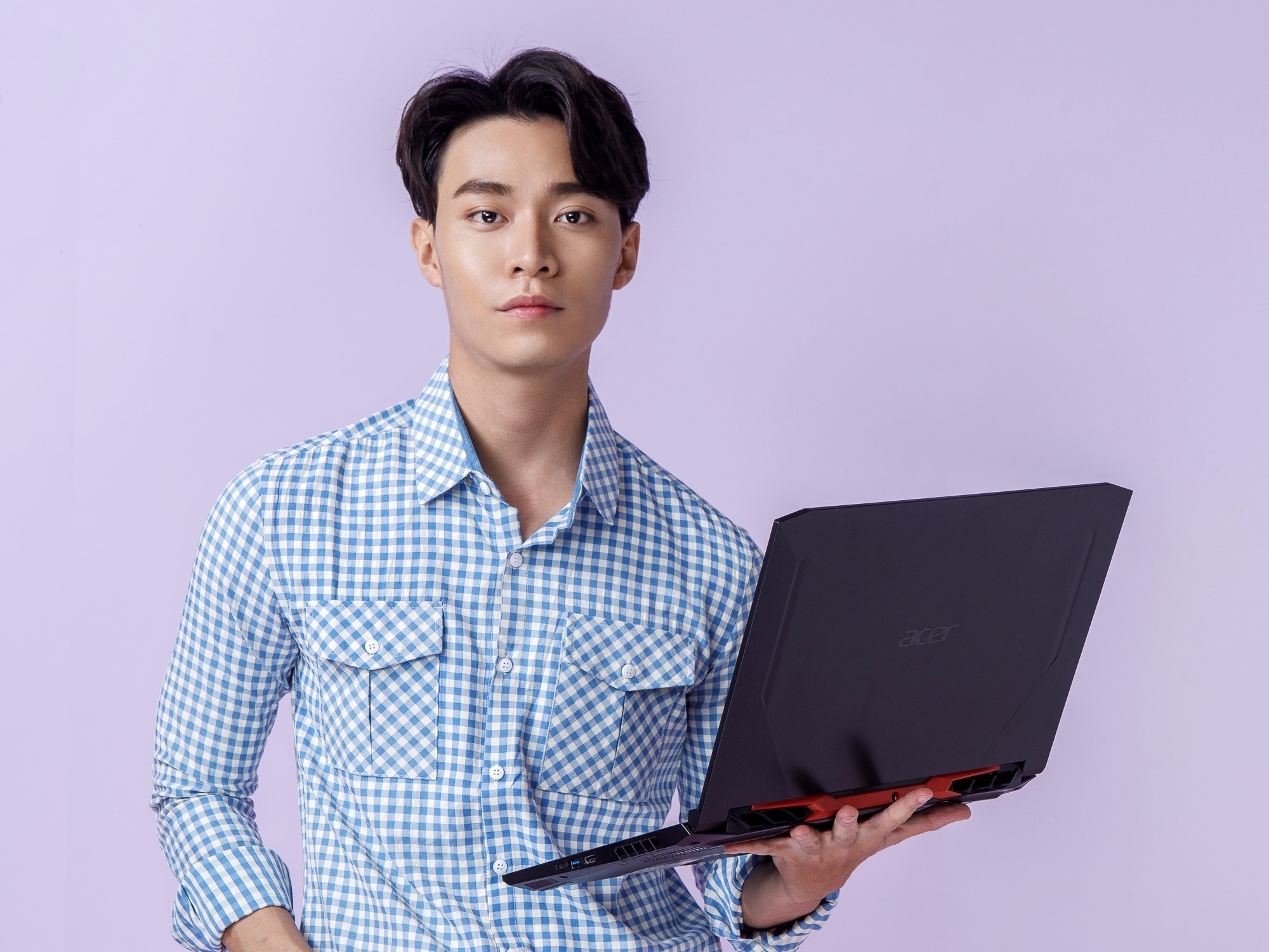 Nhung mau laptop Acer phu hop cho mua tuu truong hinh anh