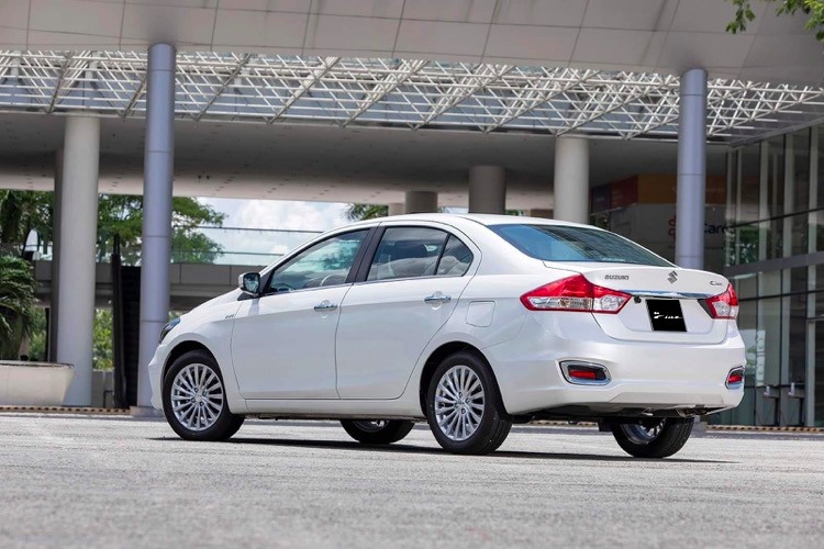 Suzuki Ciaz mới ảnh 2 Suzuki Ciaz moi anh 2