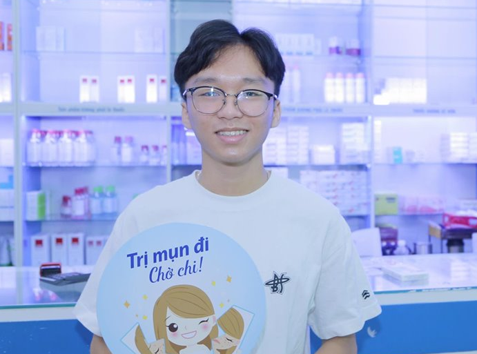 Hanh trinh tri mun viem cua nam sinh cap 3 hinh anh