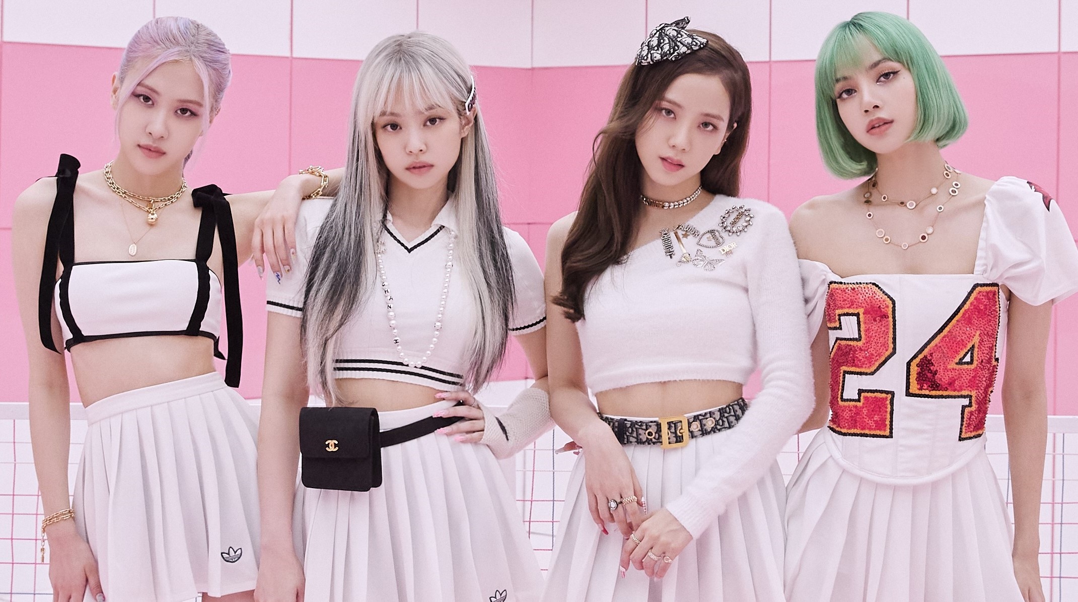 BlackPink tang qua cho fan Viet tren Zing MP3 hinh anh