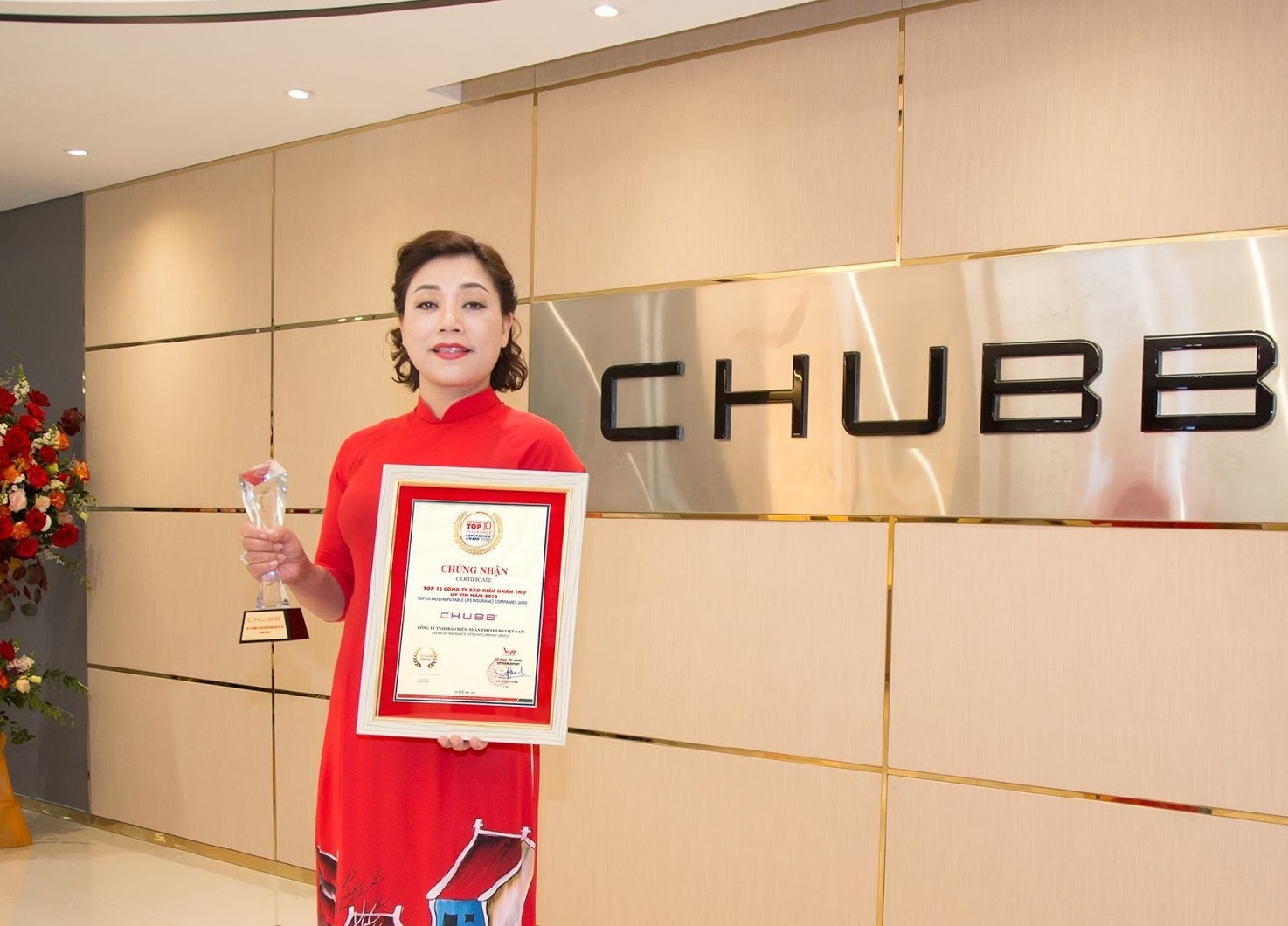 Chubb Life Viet Nam vao top 10 doanh nghiep bao hiem nhan tho uy tin hinh anh