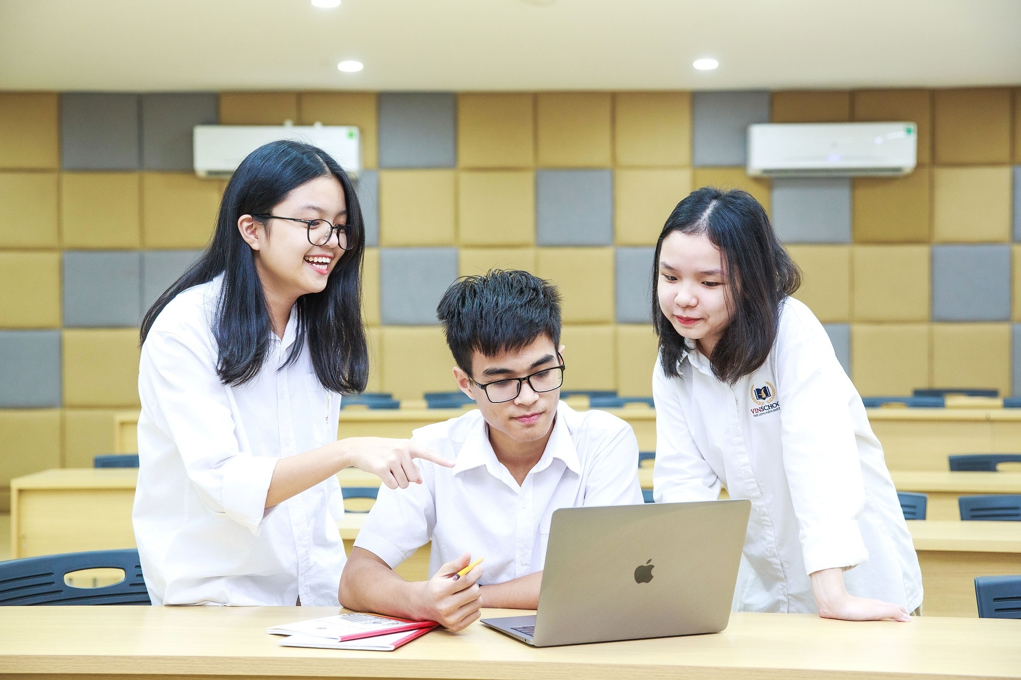 Hoc sinh Vinschool lay tin chi dai hoc ngay tu bac THPT hinh anh