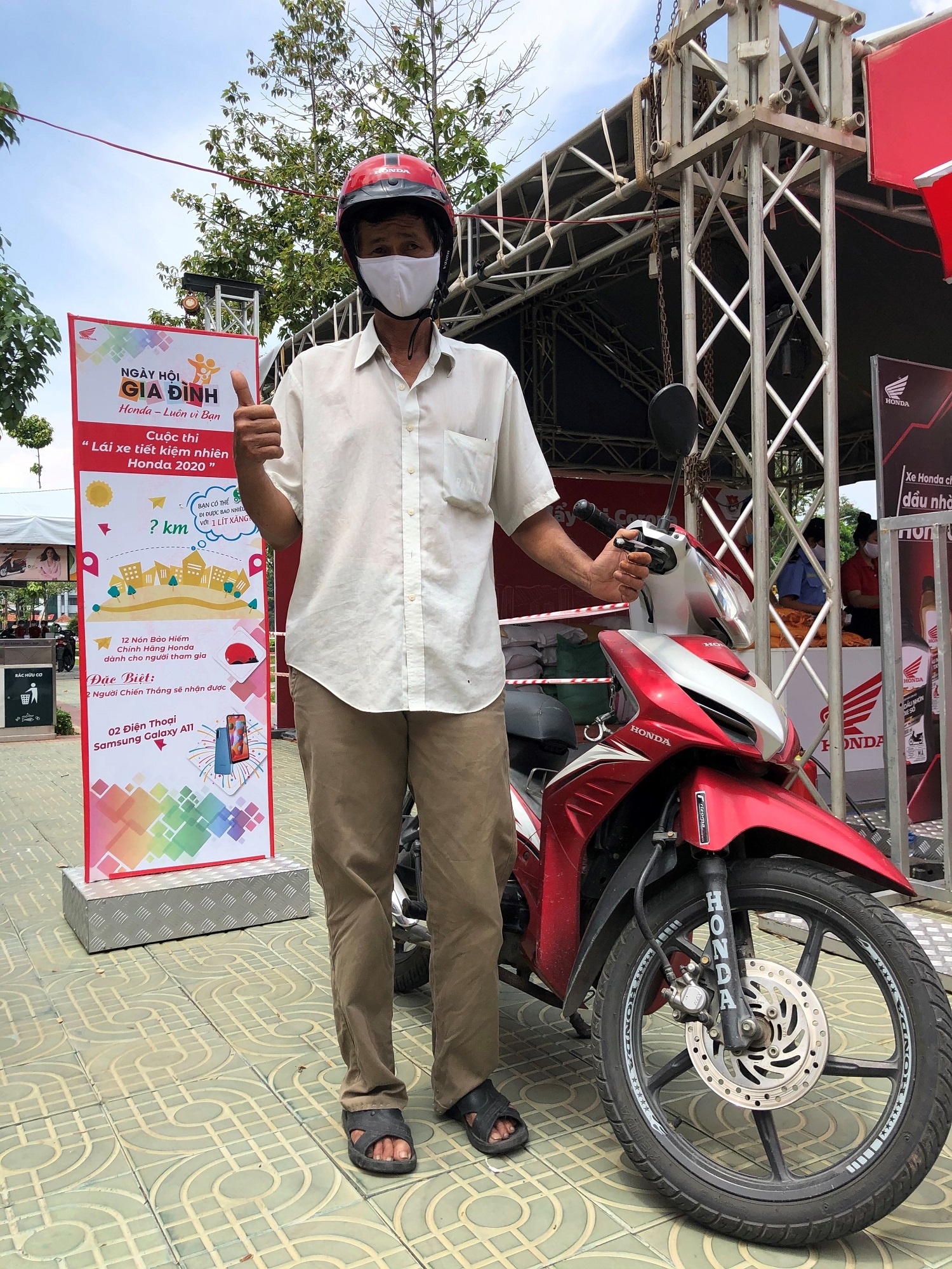 Xe Honda tiet kiem xang anh 2