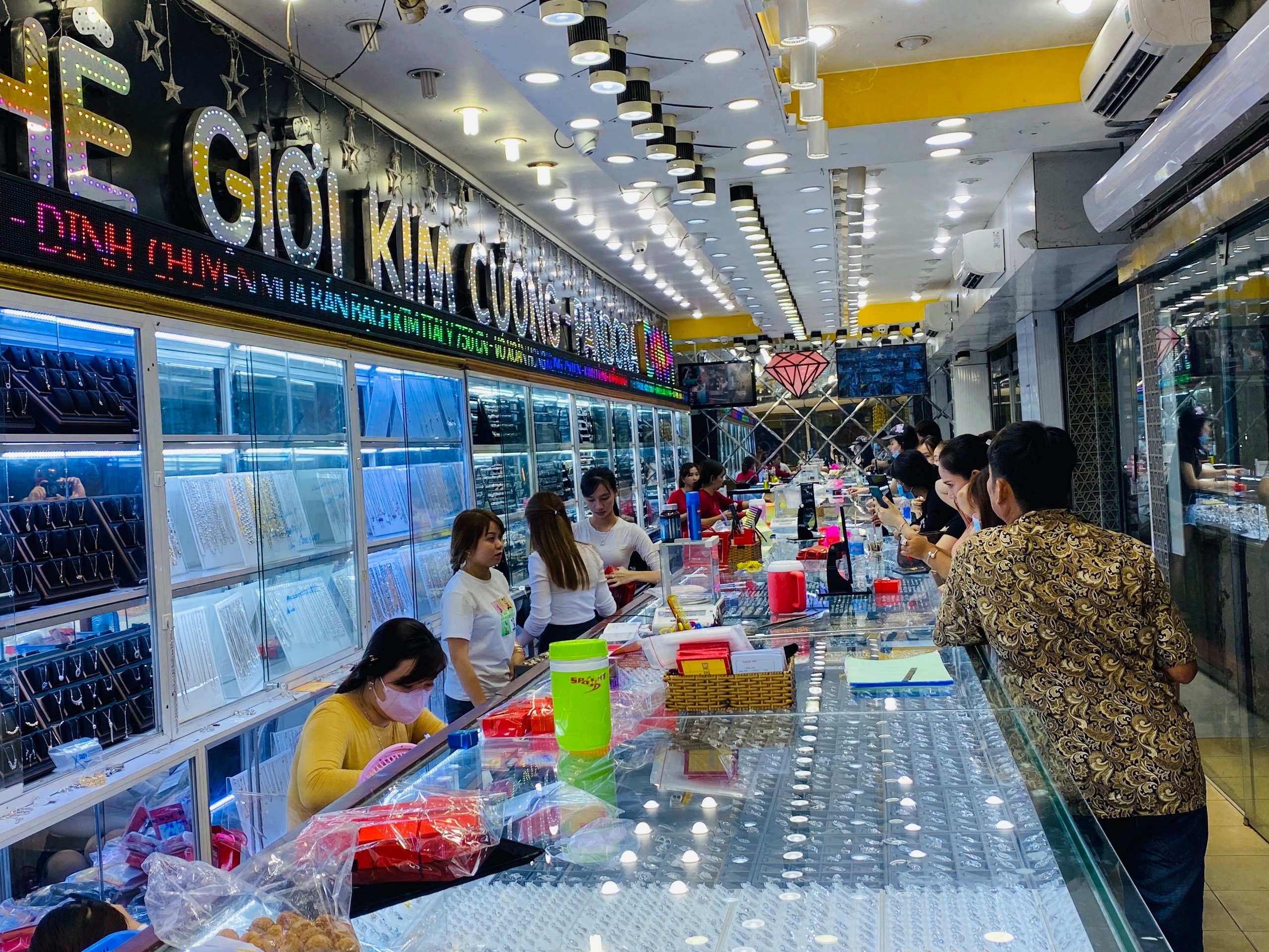 Tiem vang Kim Huong Dinh anh 3