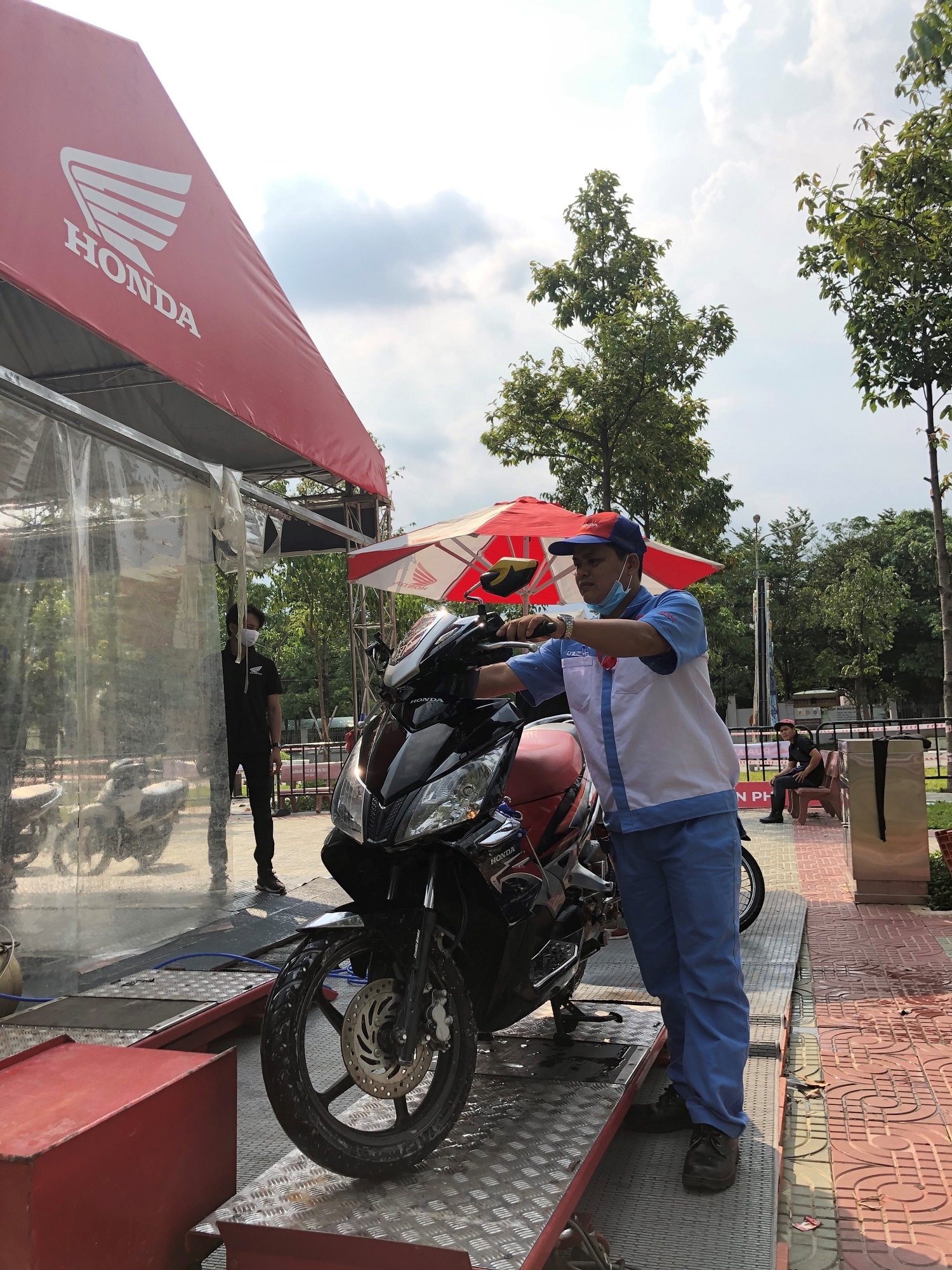 Xe Honda tiet kiem xang anh 4