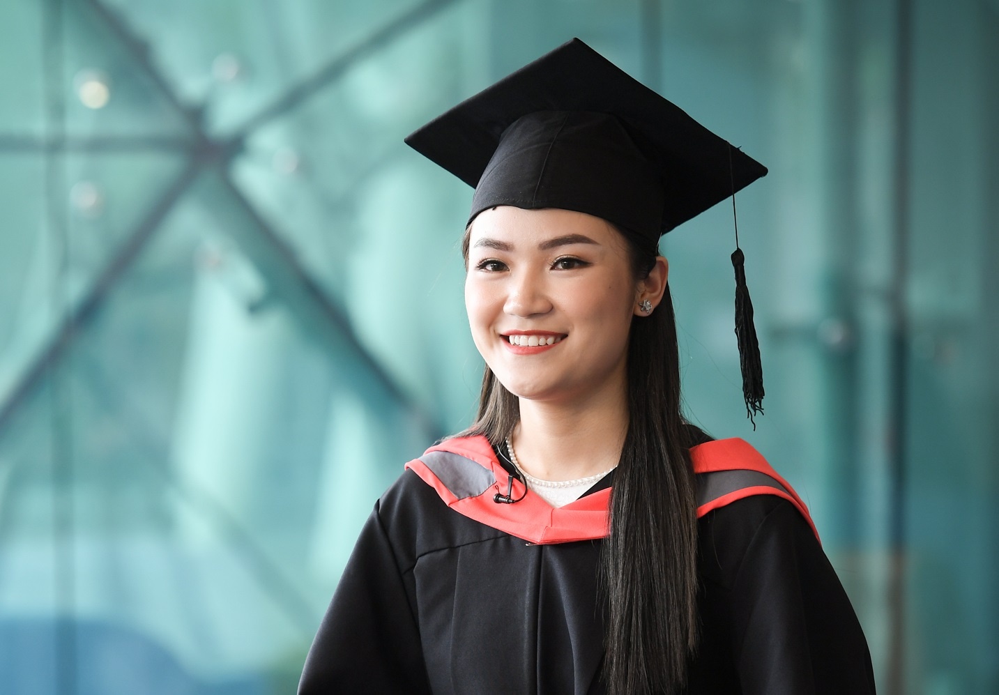 Tan cu nhan duoc gi sau 3 nam tai Dai hoc Anh Quoc Viet Nam? hinh anh