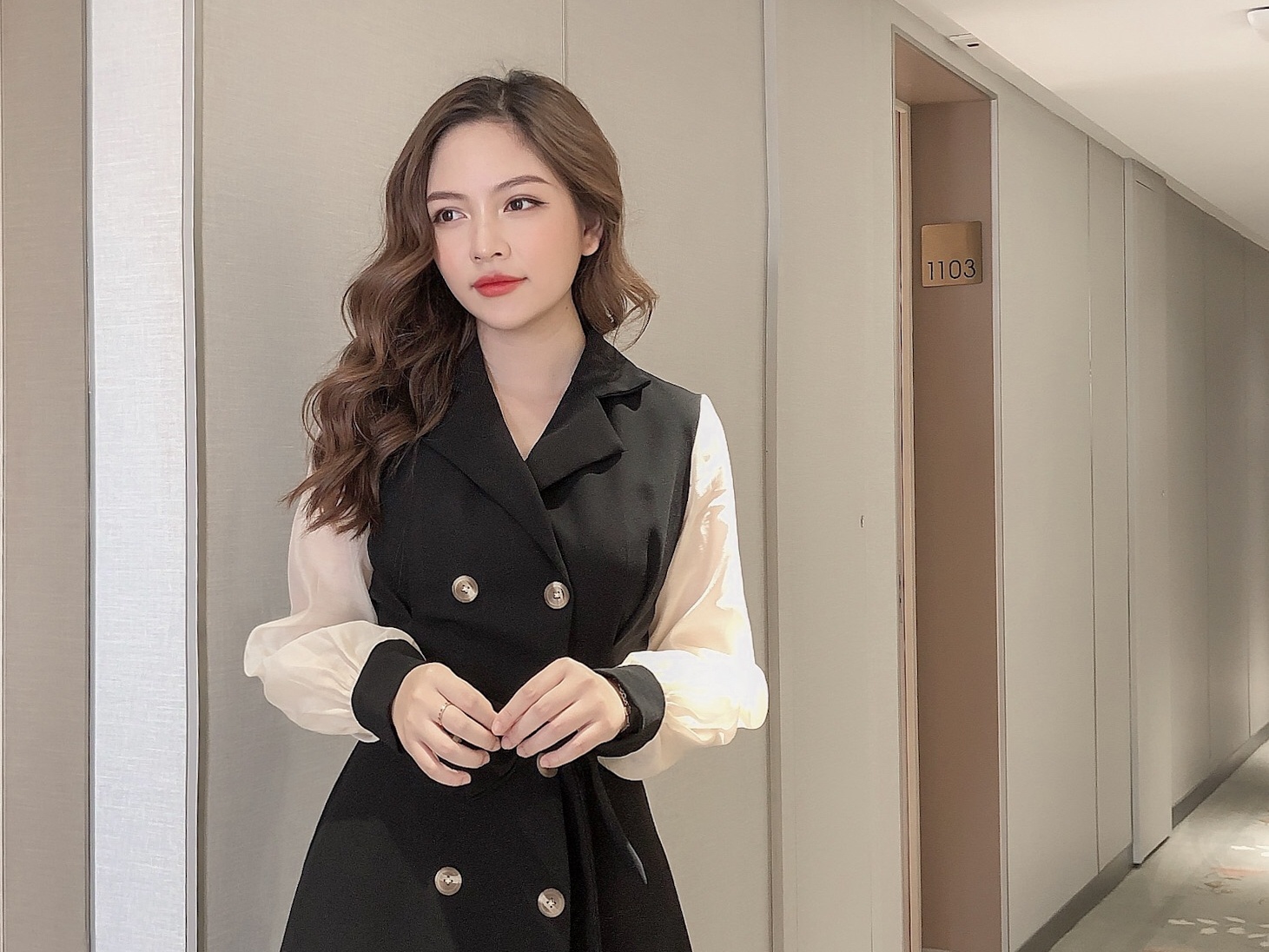 Nhung yeu to tao nen suc hut cua thoi trang Rosara hinh anh